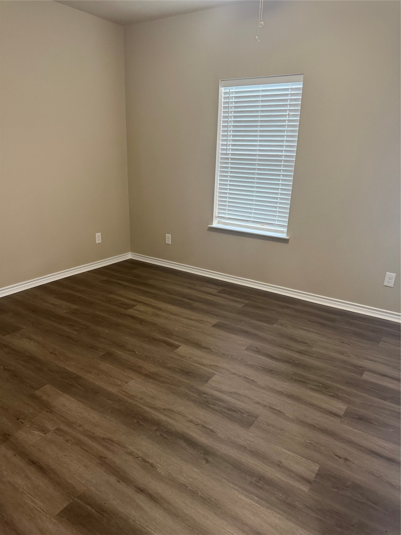 312-2 N Ormsby Street 314 Property Photo 4