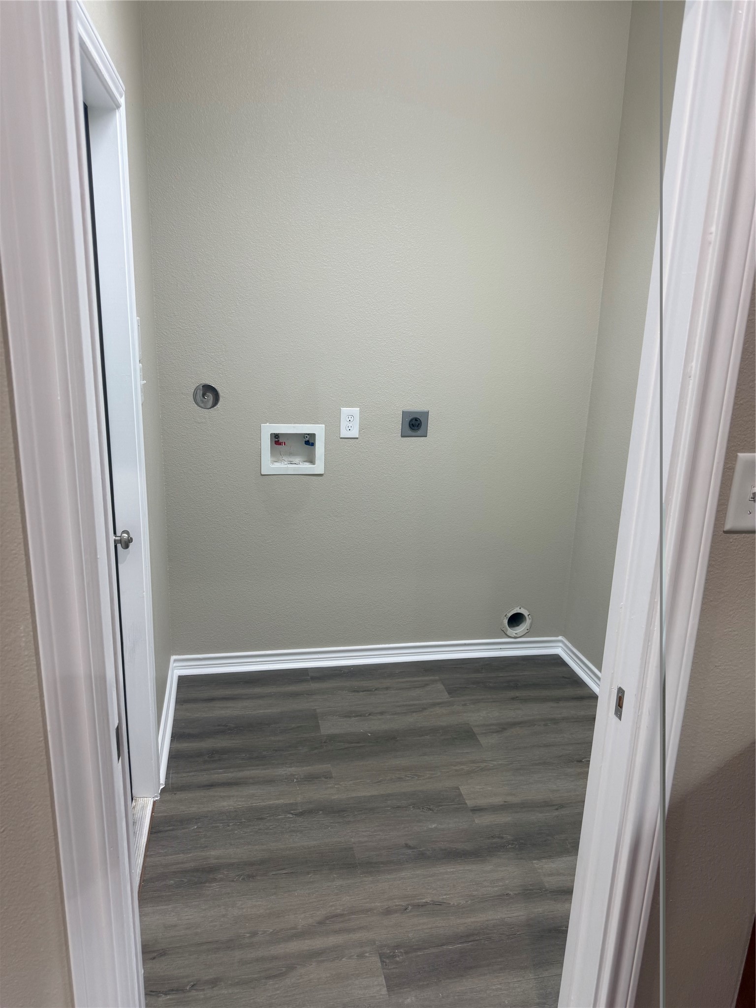 312-2 N Ormsby Street 314 Property Photo 8
