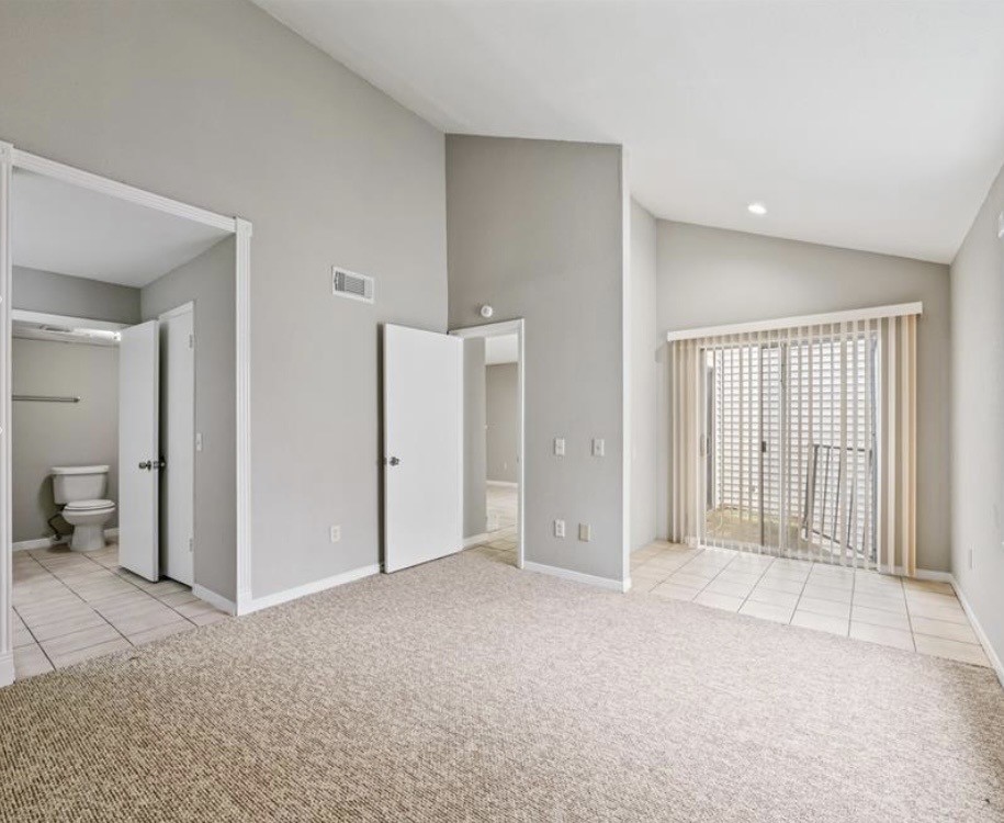 9809 Richmond Avenue E14 Property Photo 19