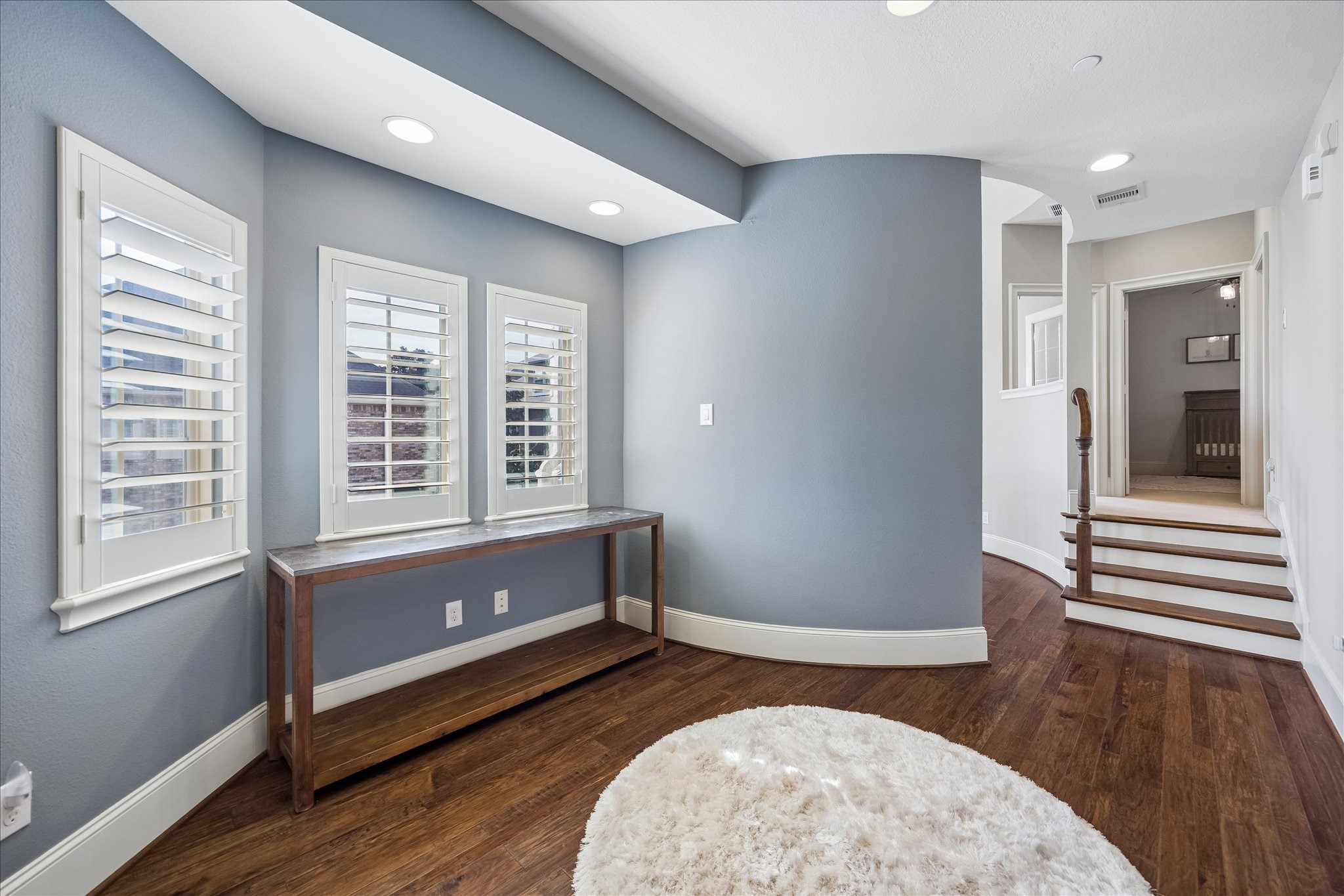 10 Windsor Court Property Photo 22