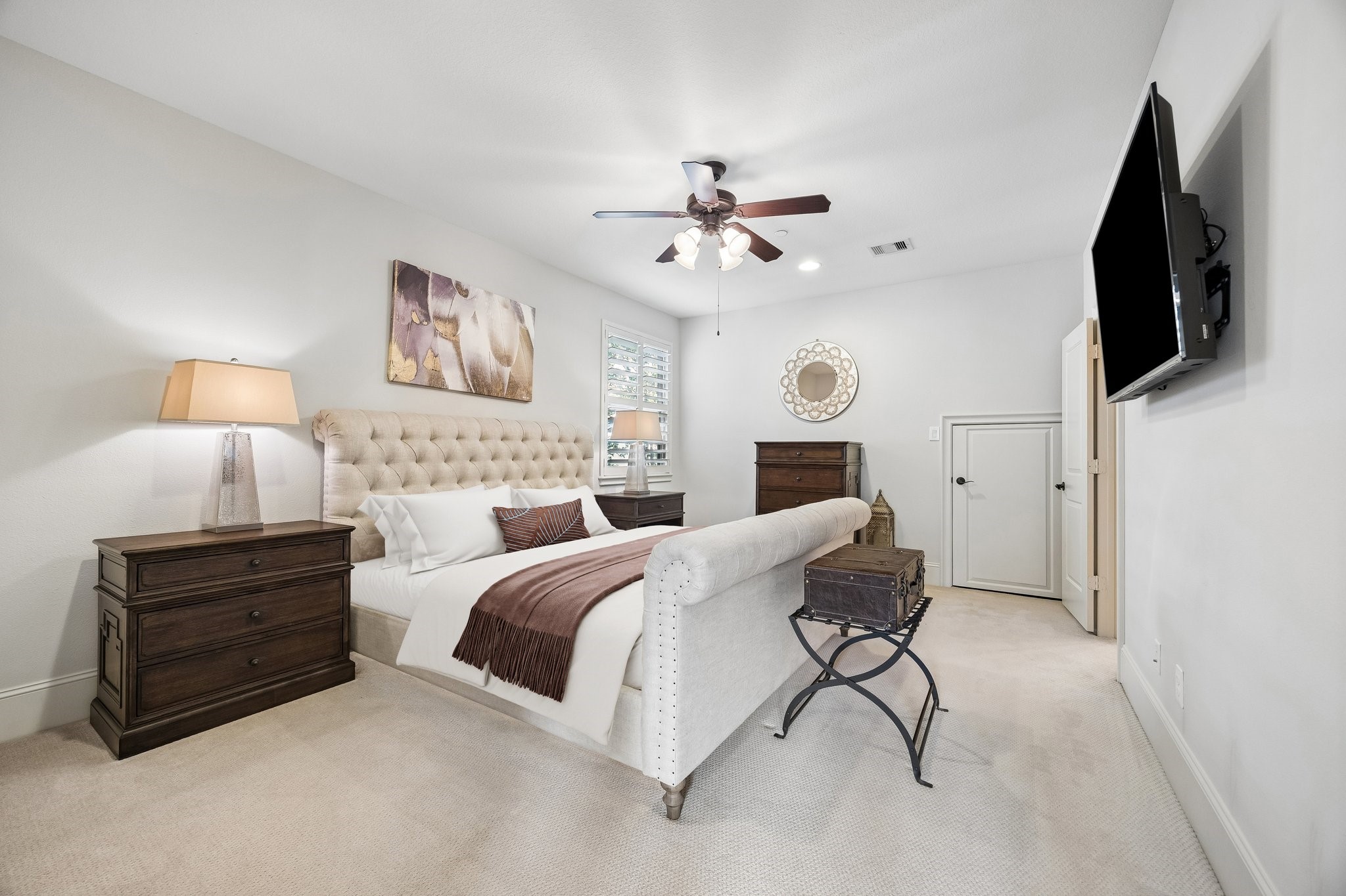 10 Windsor Court Property Photo 26
