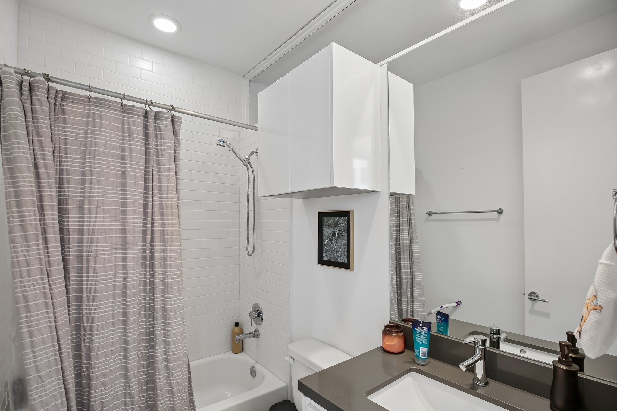 1166 W 19th Street Property Photo 20