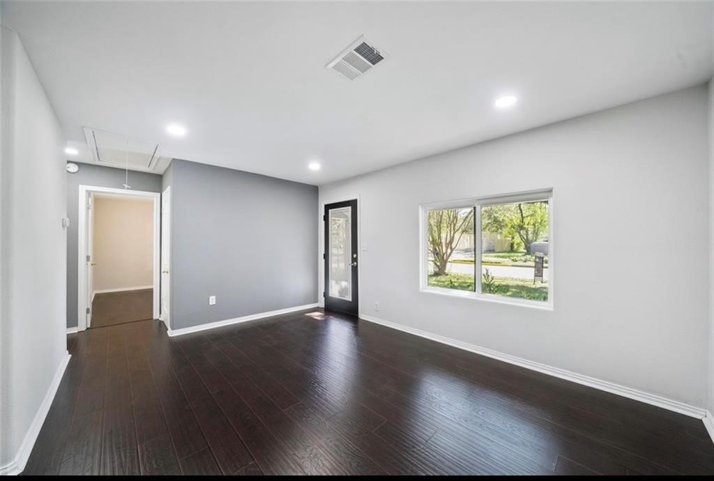 6526 Westview Drive Property Photo 9