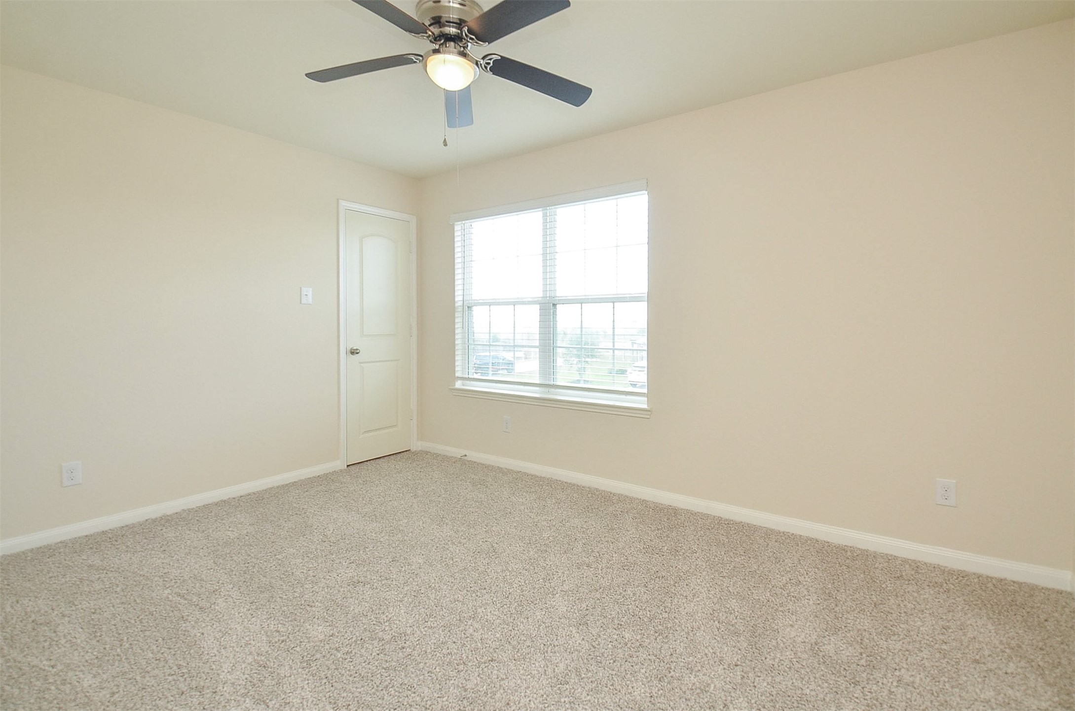 3025 Iron Woods Drive Property Photo 16