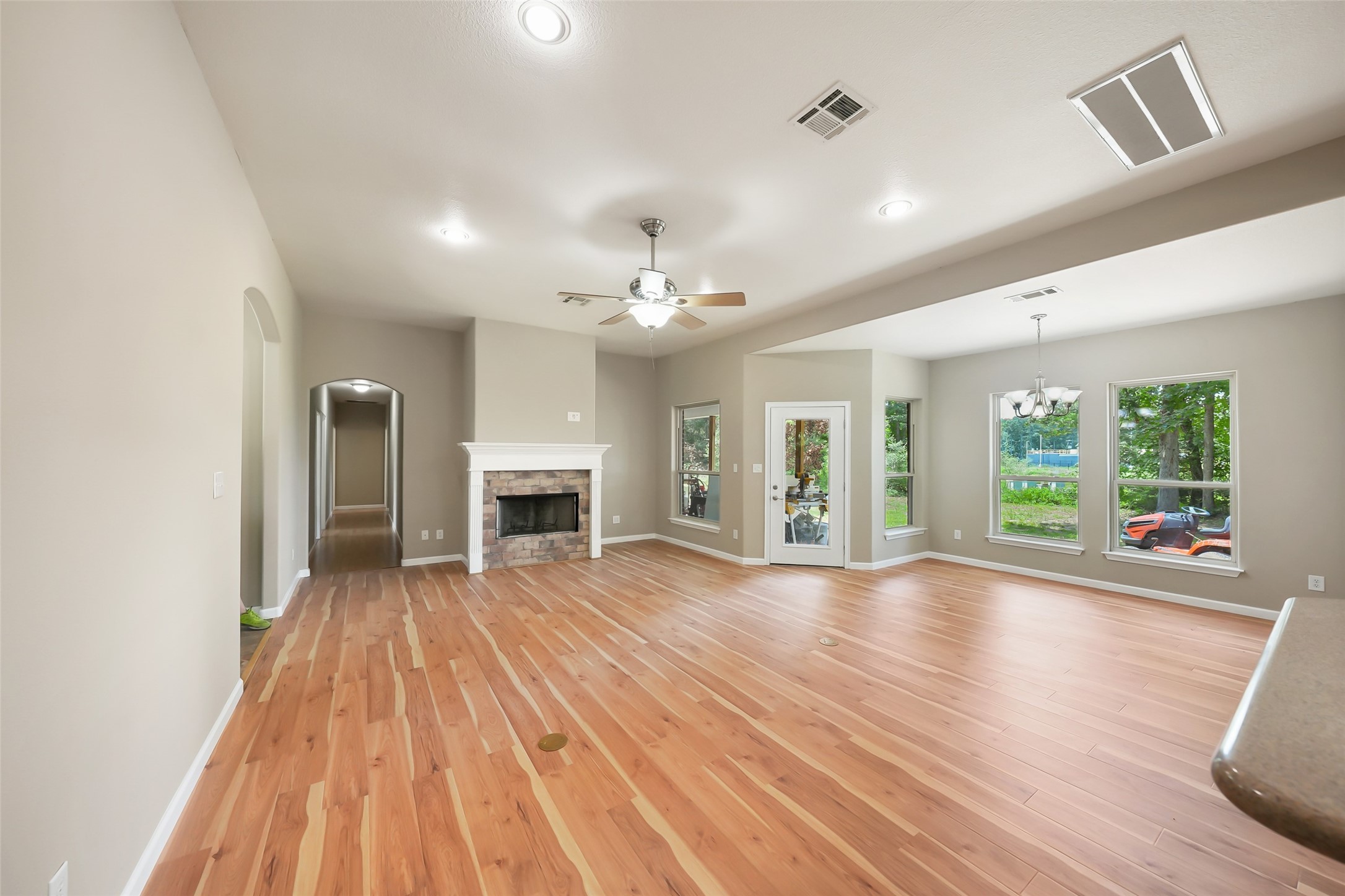 14255 Amber Lane Property Photo 10