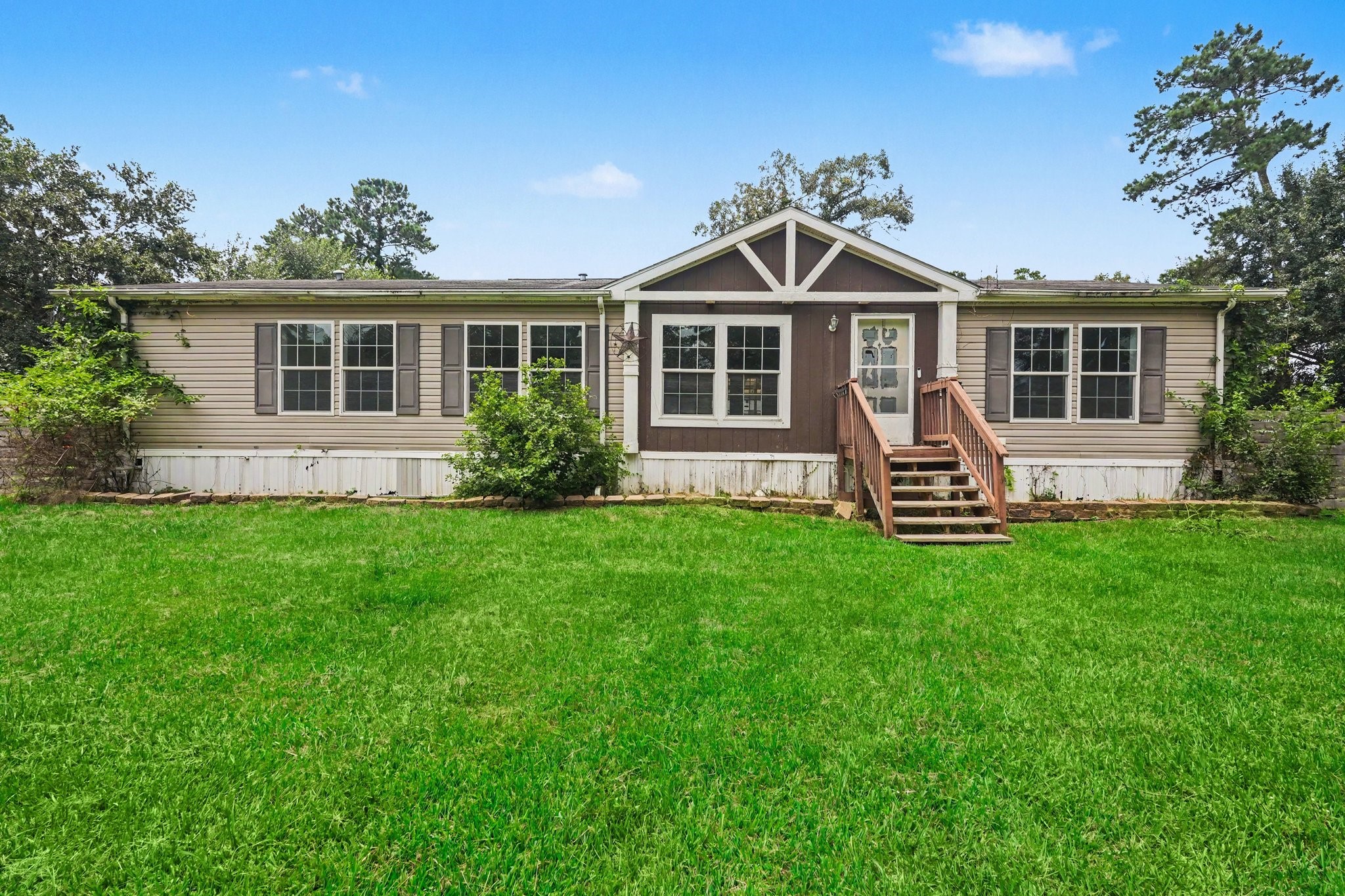 30903 Klein Drive Property Photo 1