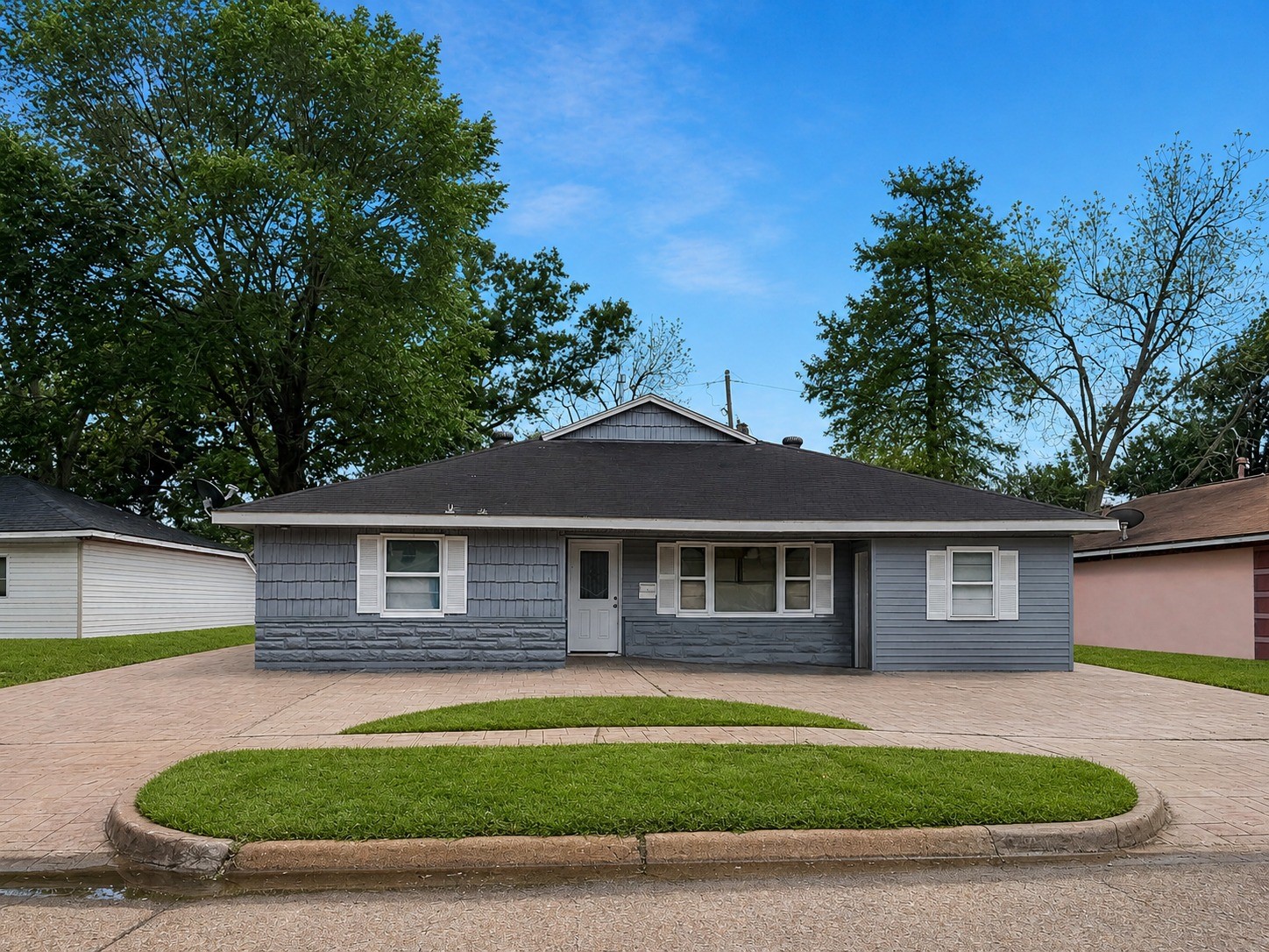 1110 Lafferty Road Property Photo 4