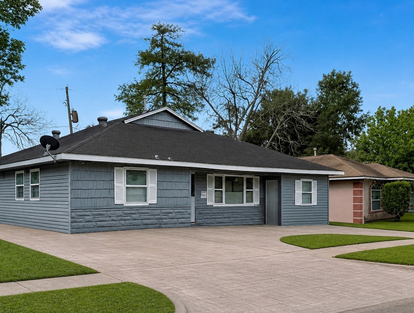 1110 Lafferty Road Property Photo 6