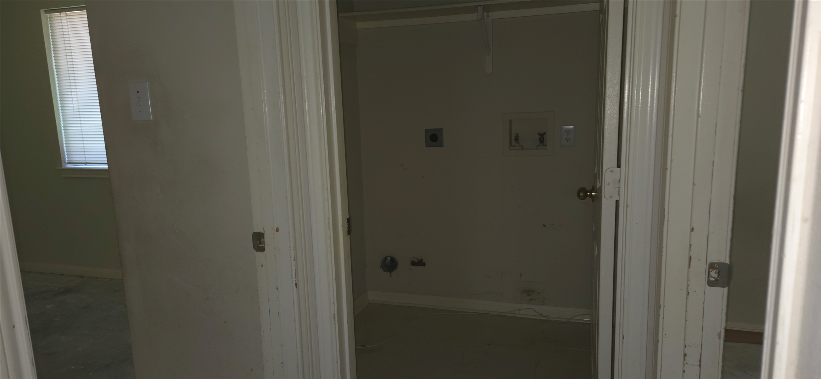 4206 Daisy Meadow Drive Property Photo 13