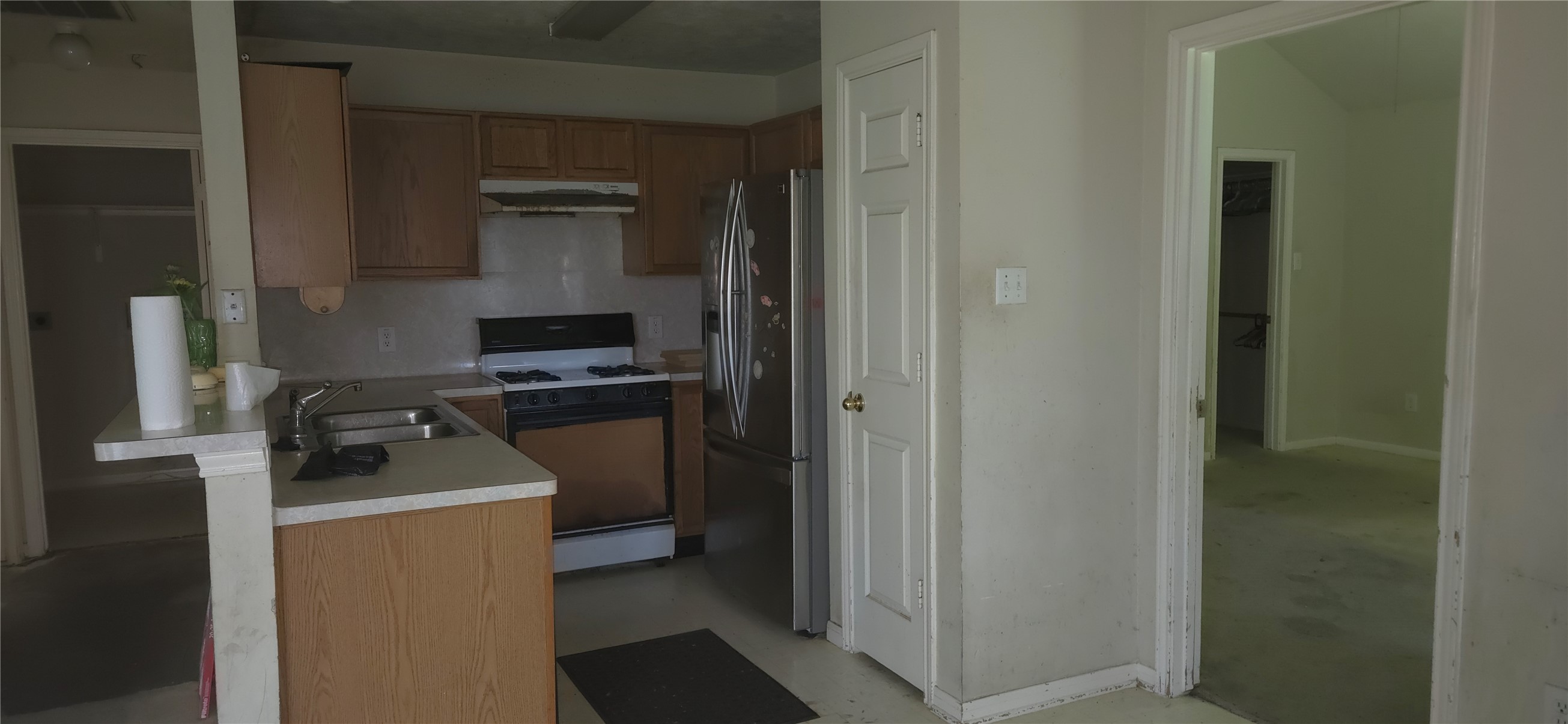 4206 Daisy Meadow Drive Property Photo 16