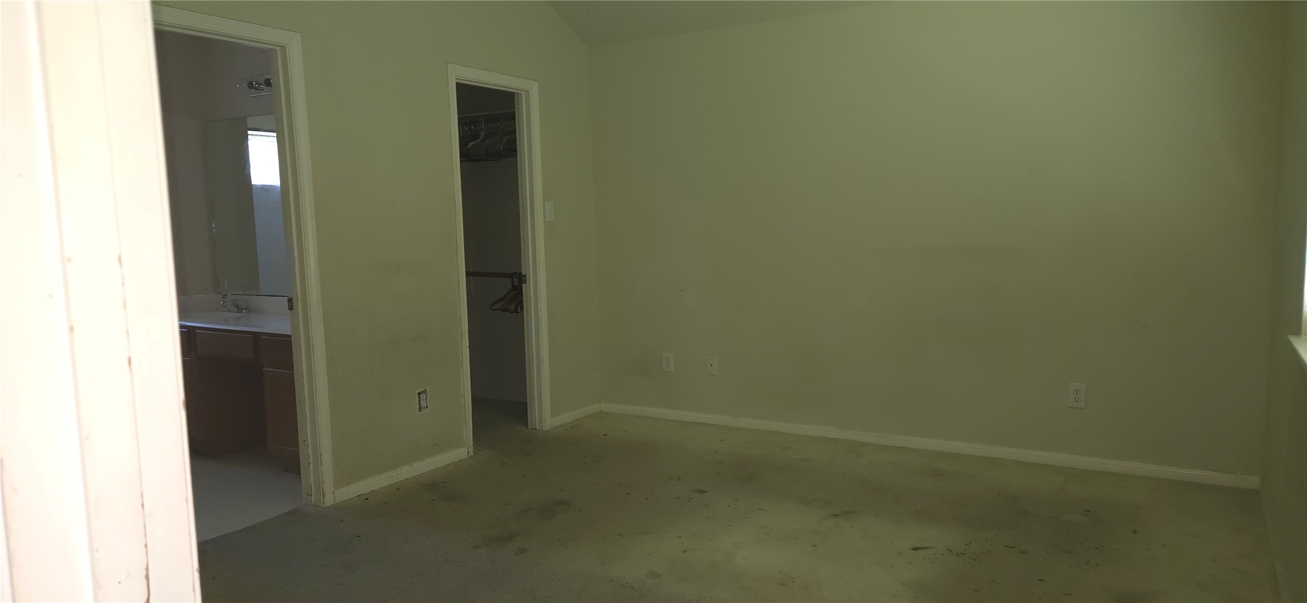 4206 Daisy Meadow Drive Property Photo 18