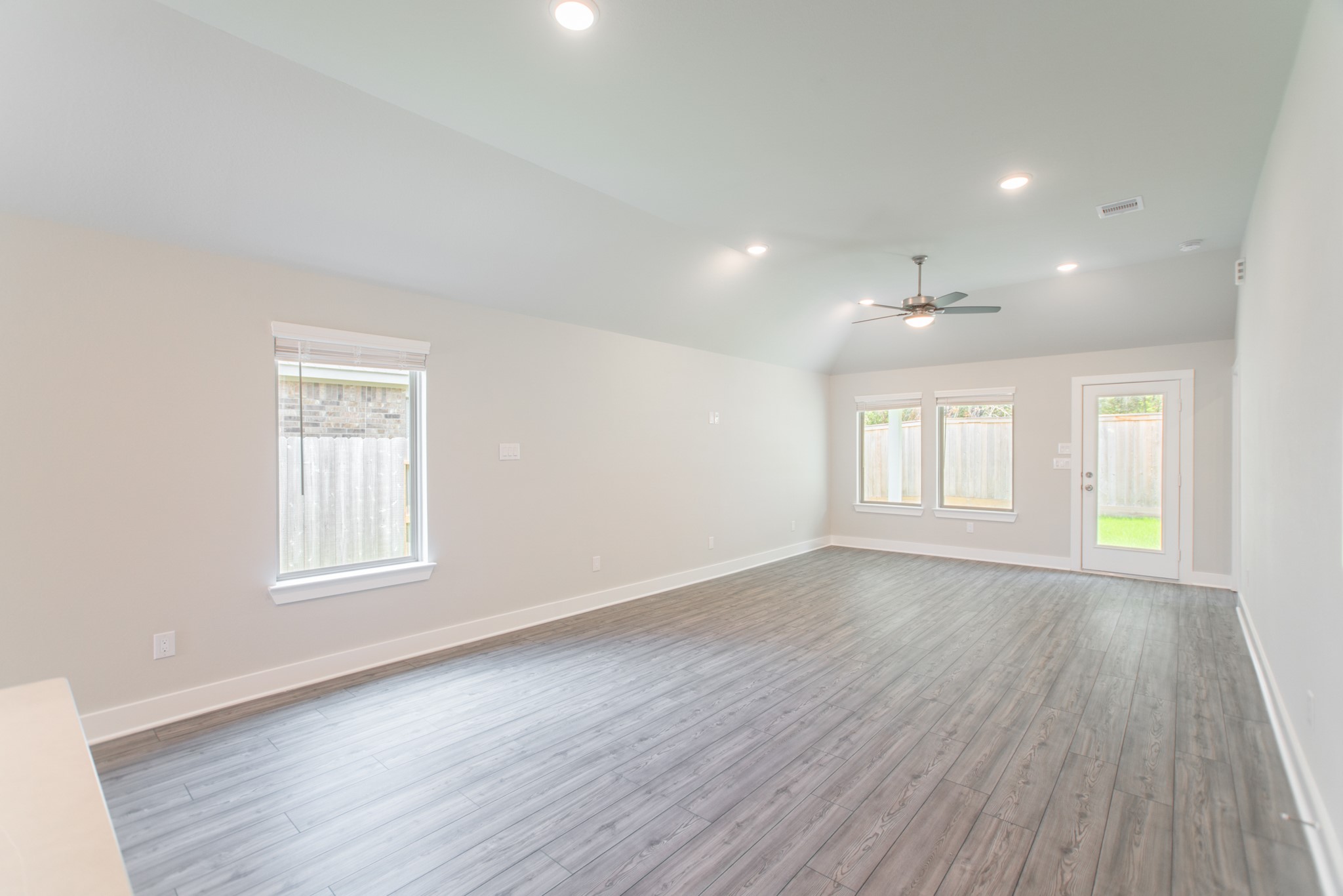 10696 Wild Chives Property Photo 12