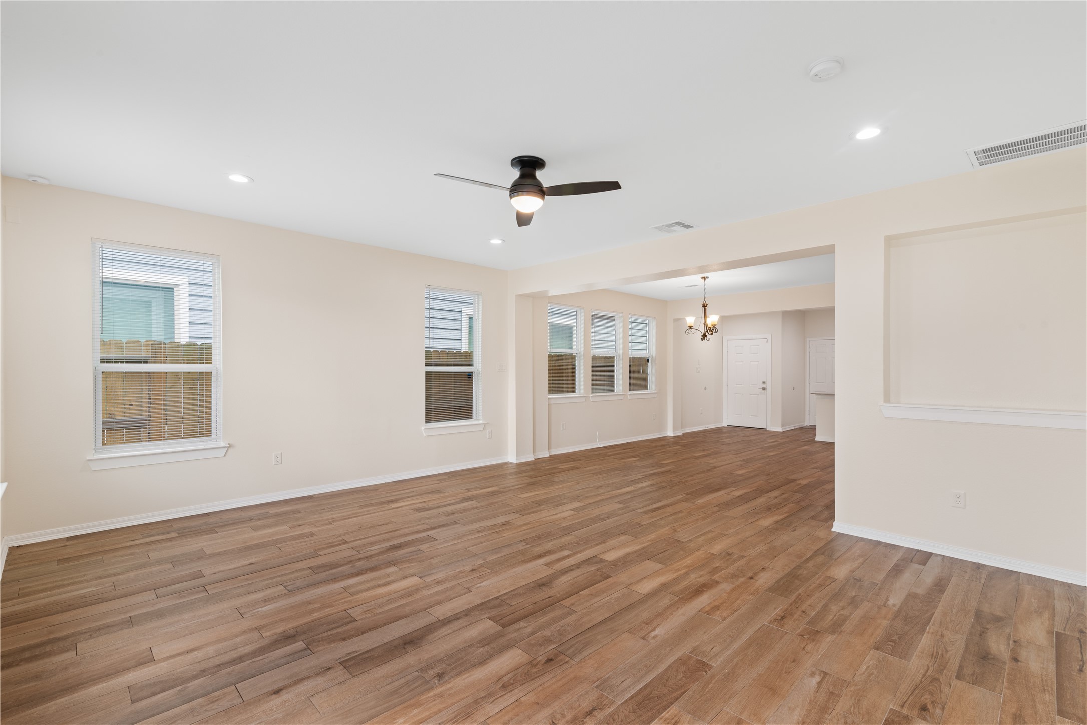 2015 Harlem Street Property Photo 11