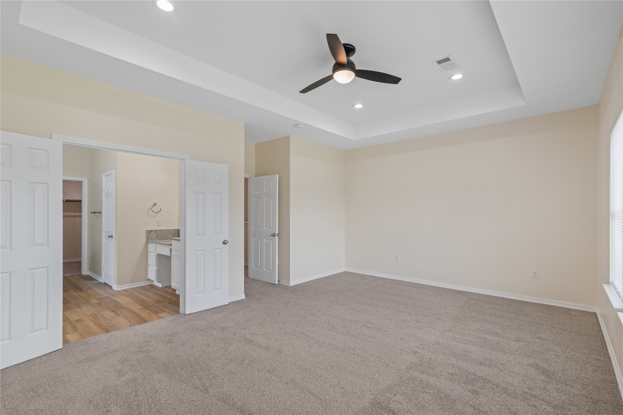 2015 Harlem Street Property Photo 14