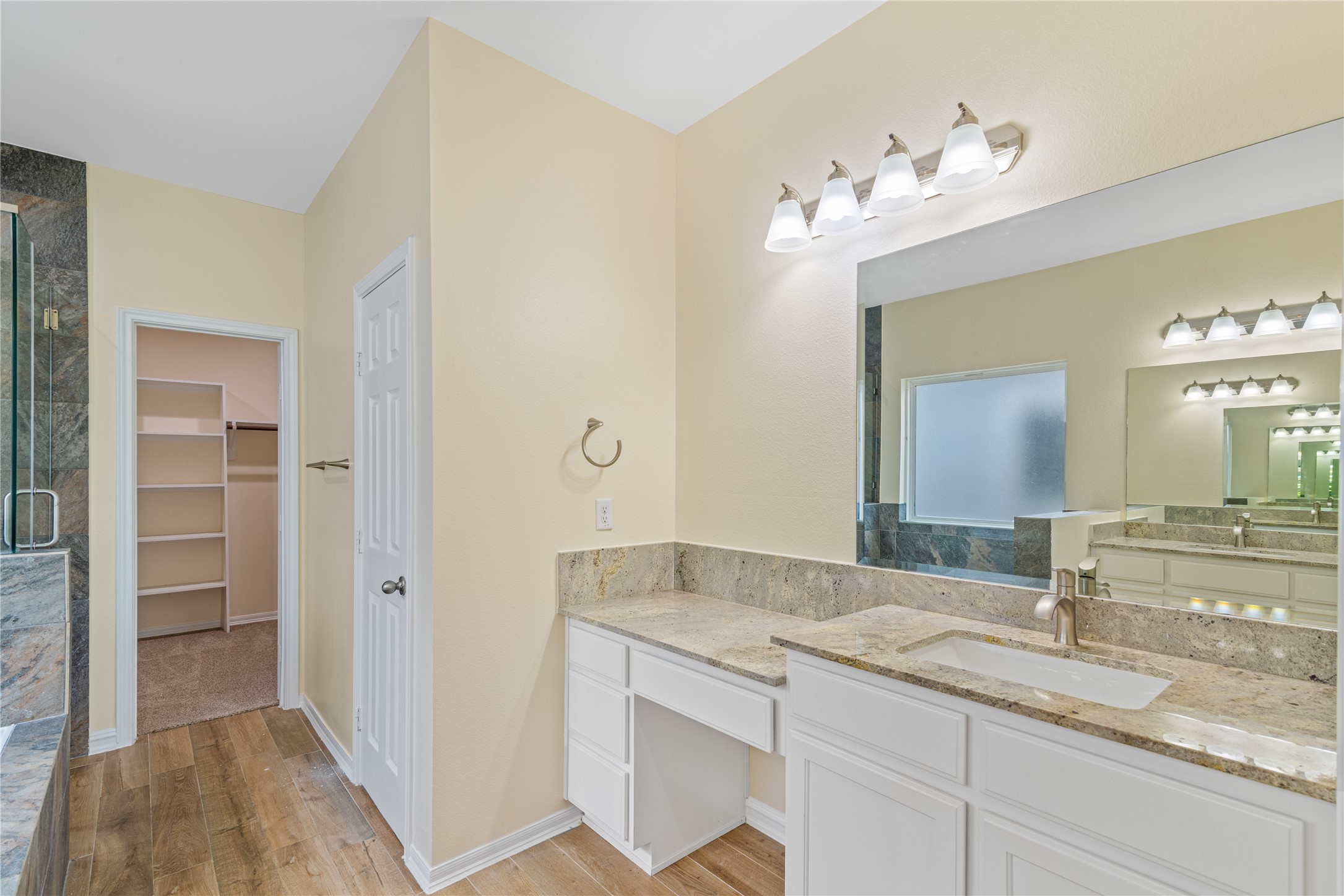 2015 Harlem Street Property Photo 17