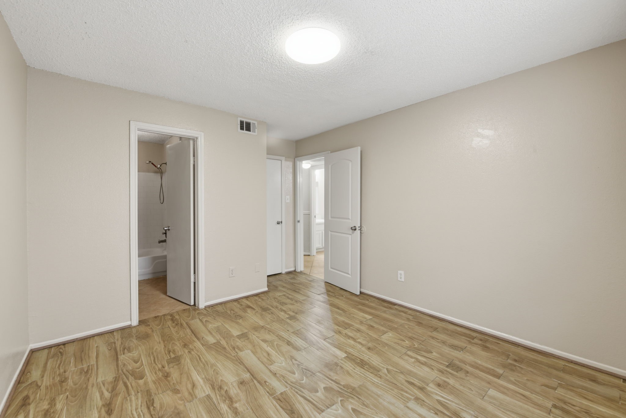 1310 Brenda Lane A Property Photo 12
