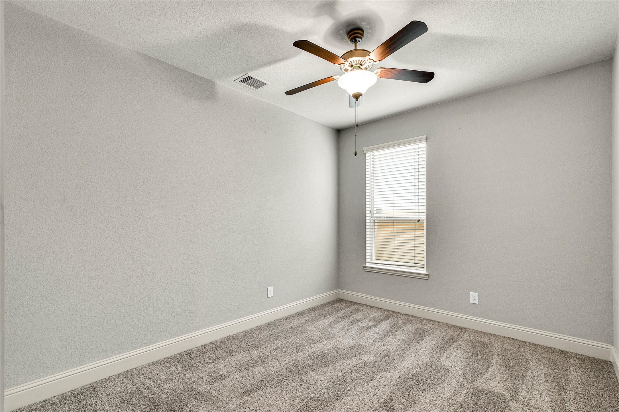 13619 Nearpoint Lane Property Photo 23
