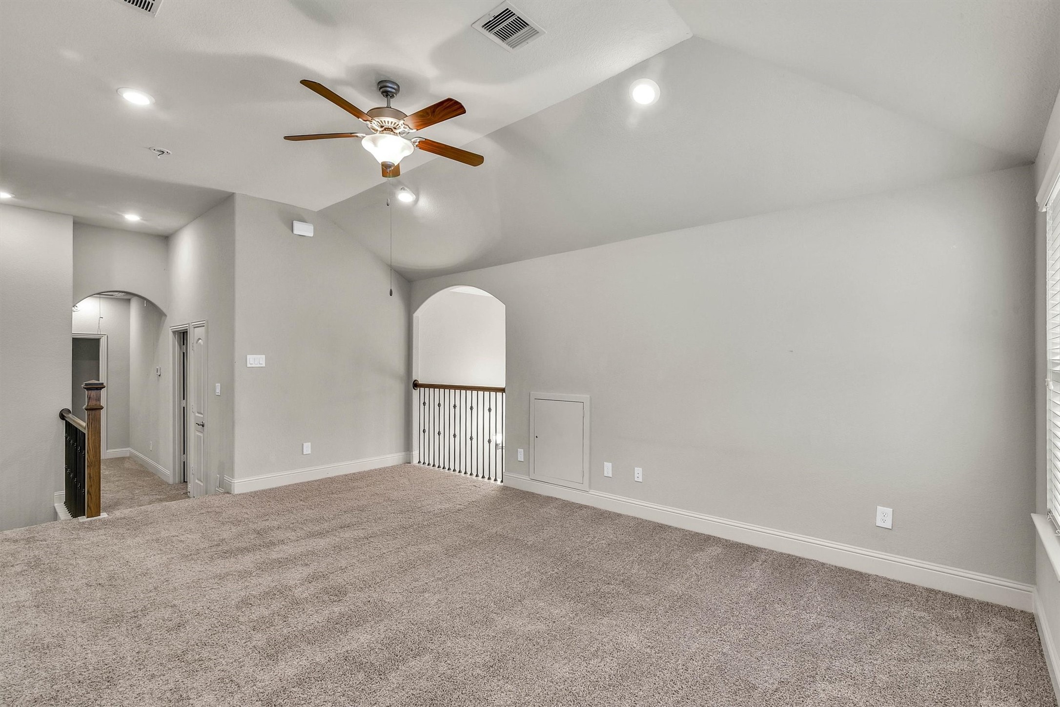 13619 Nearpoint Lane Property Photo 26
