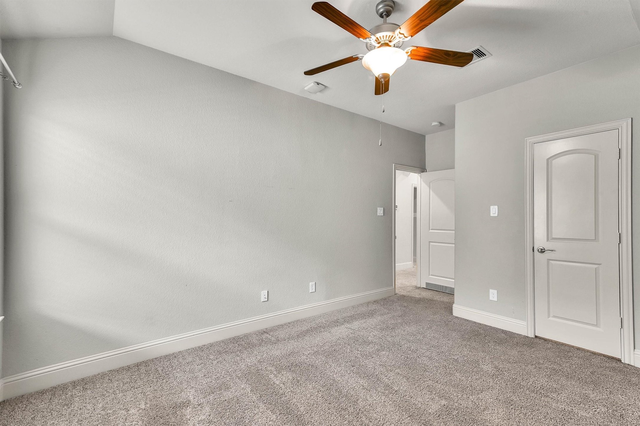 13619 Nearpoint Lane Property Photo 35