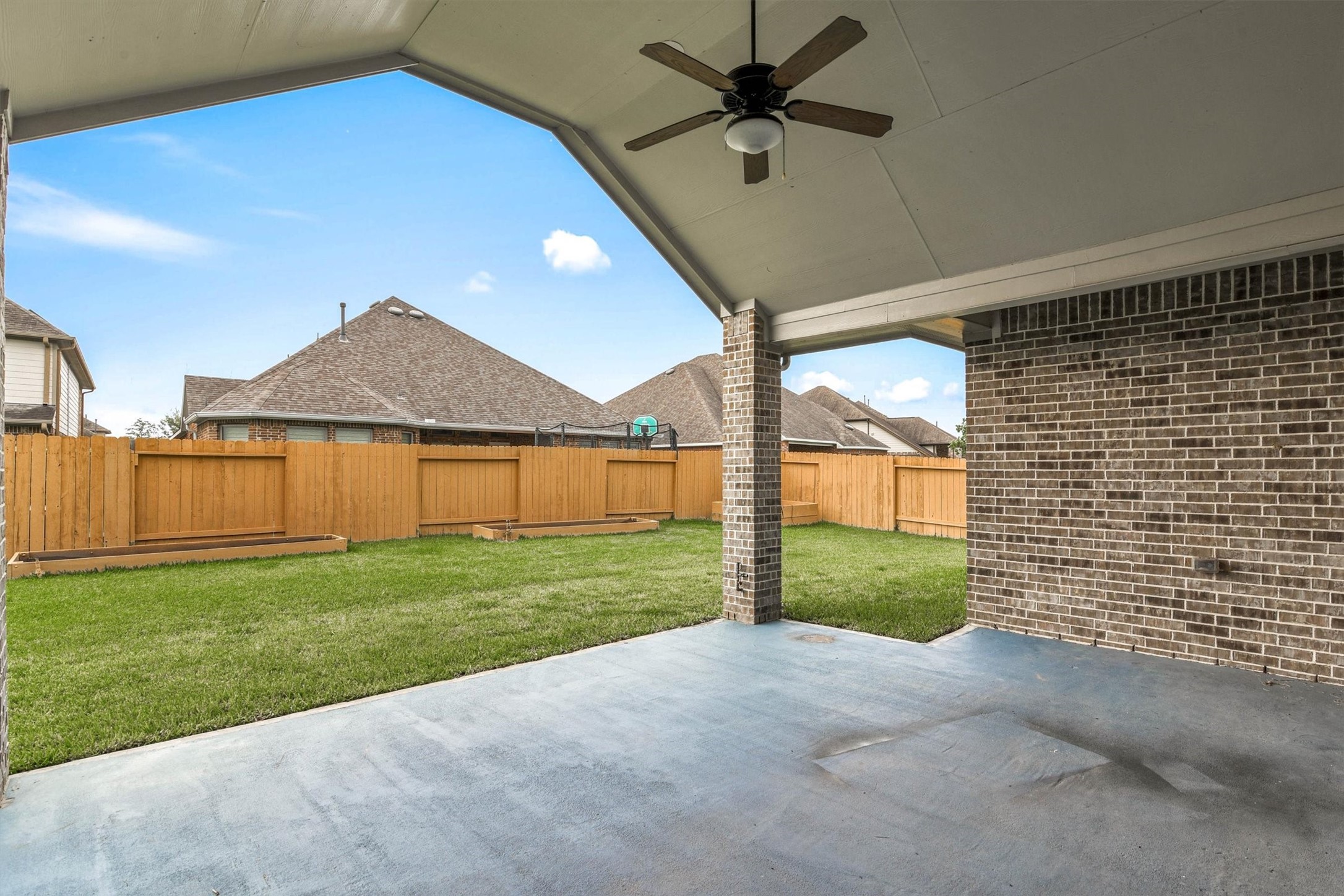 13619 Nearpoint Lane Property Photo 38