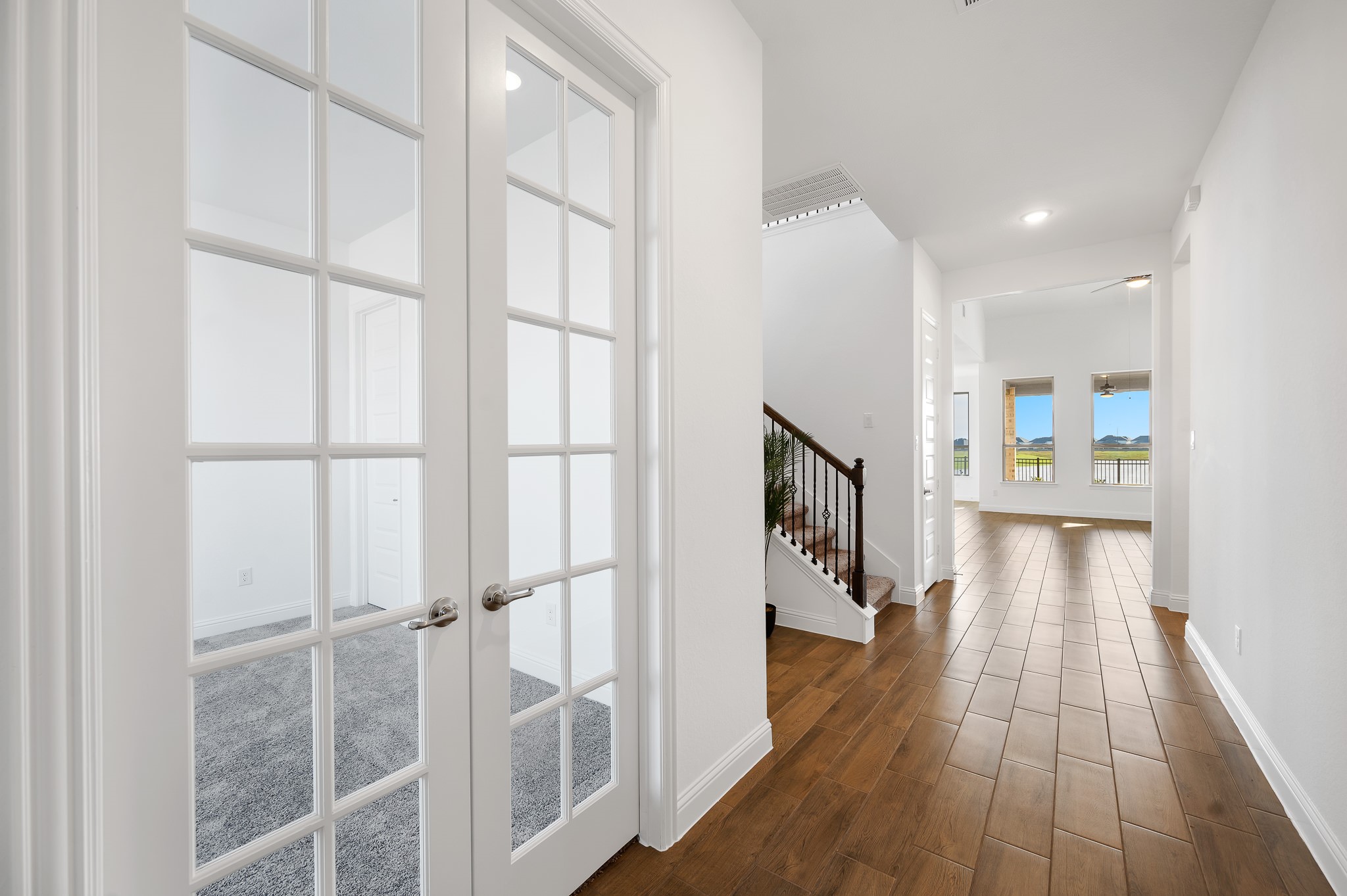 2060 Terra Rose Drive Property Photo 8