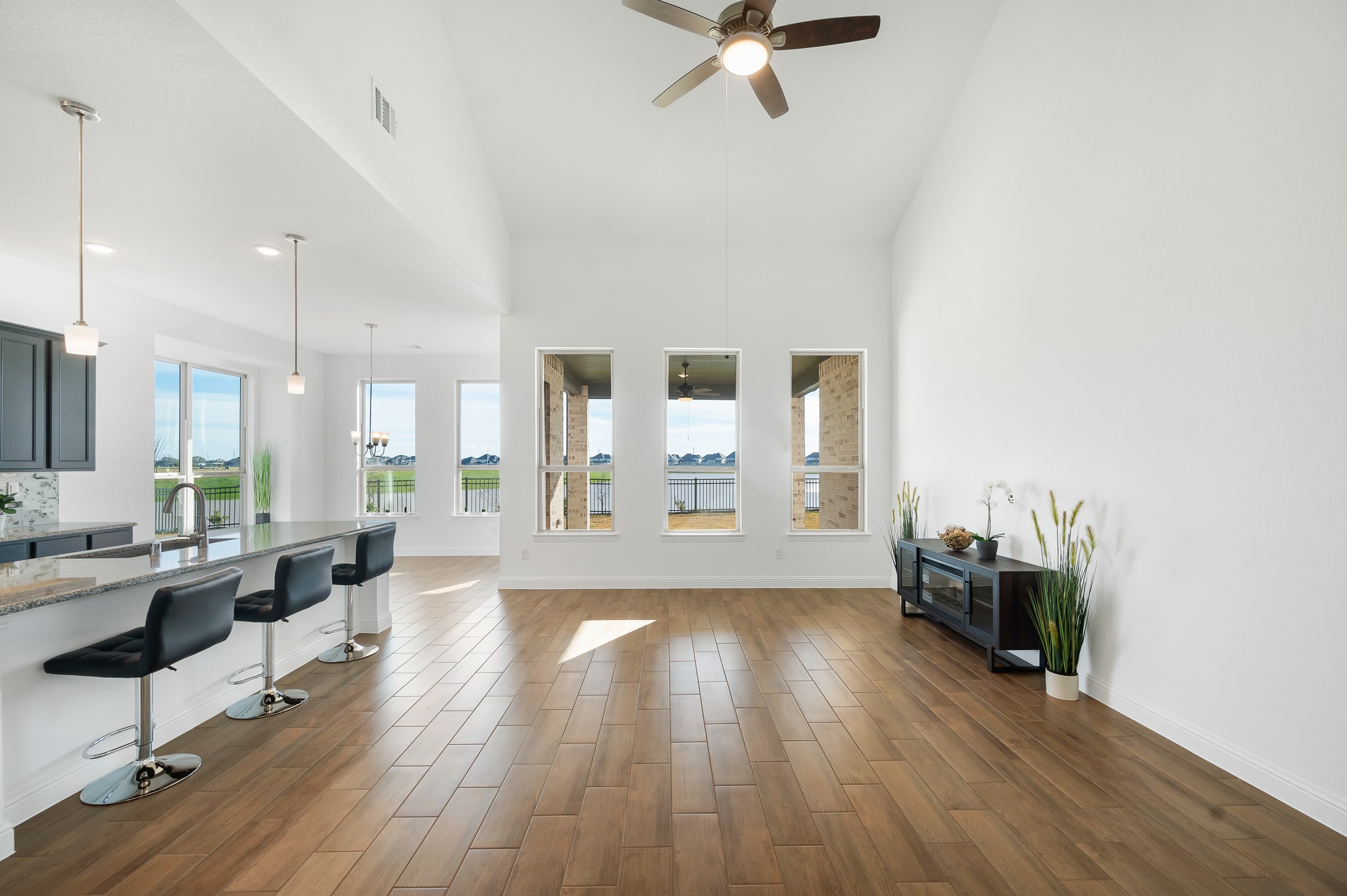 2060 Terra Rose Drive Property Photo 11