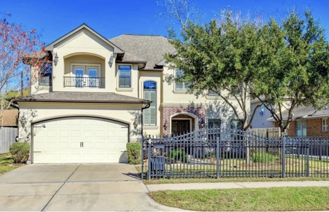 2817 Rosewood Street Property Photo
