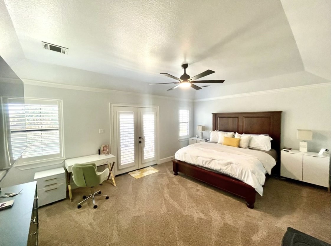 2817 Rosewood Street Property Photo 19