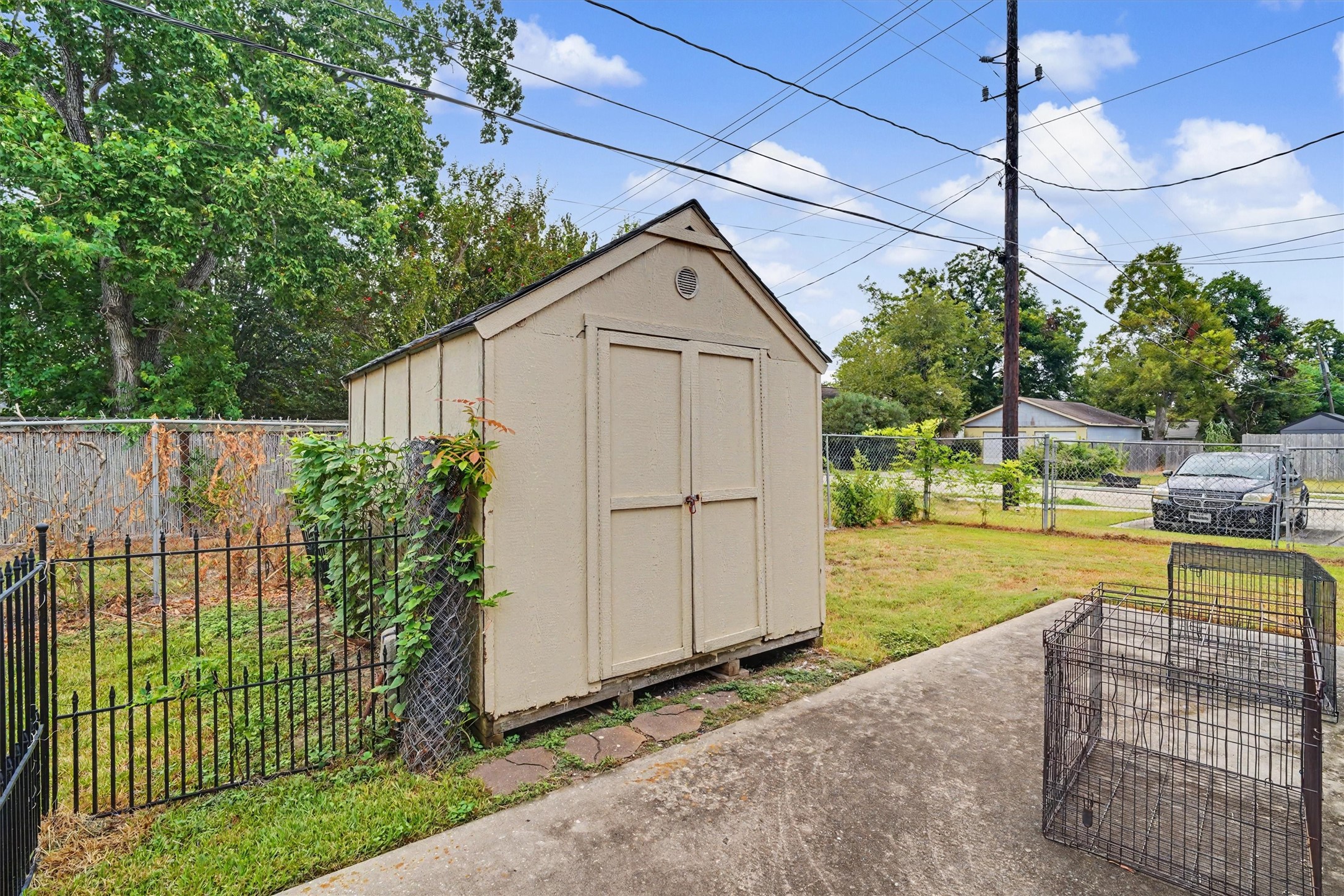423 S 4th Street Property Photo 2