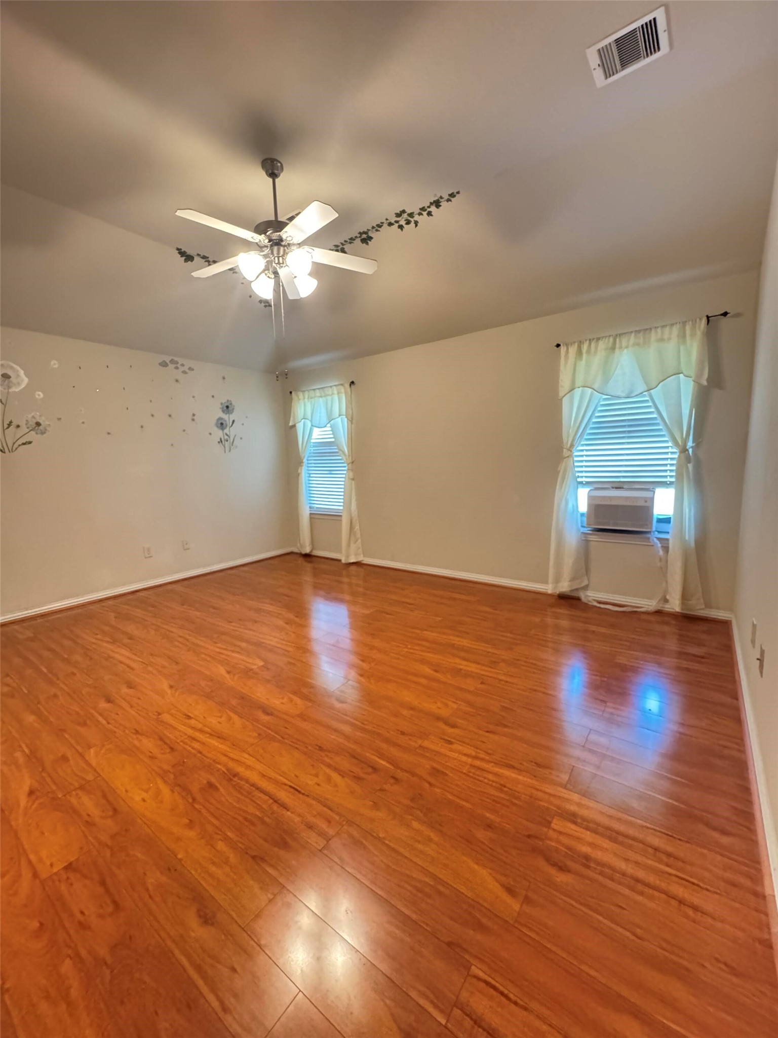 11931 Green Colling Park Drive Property Photo 10