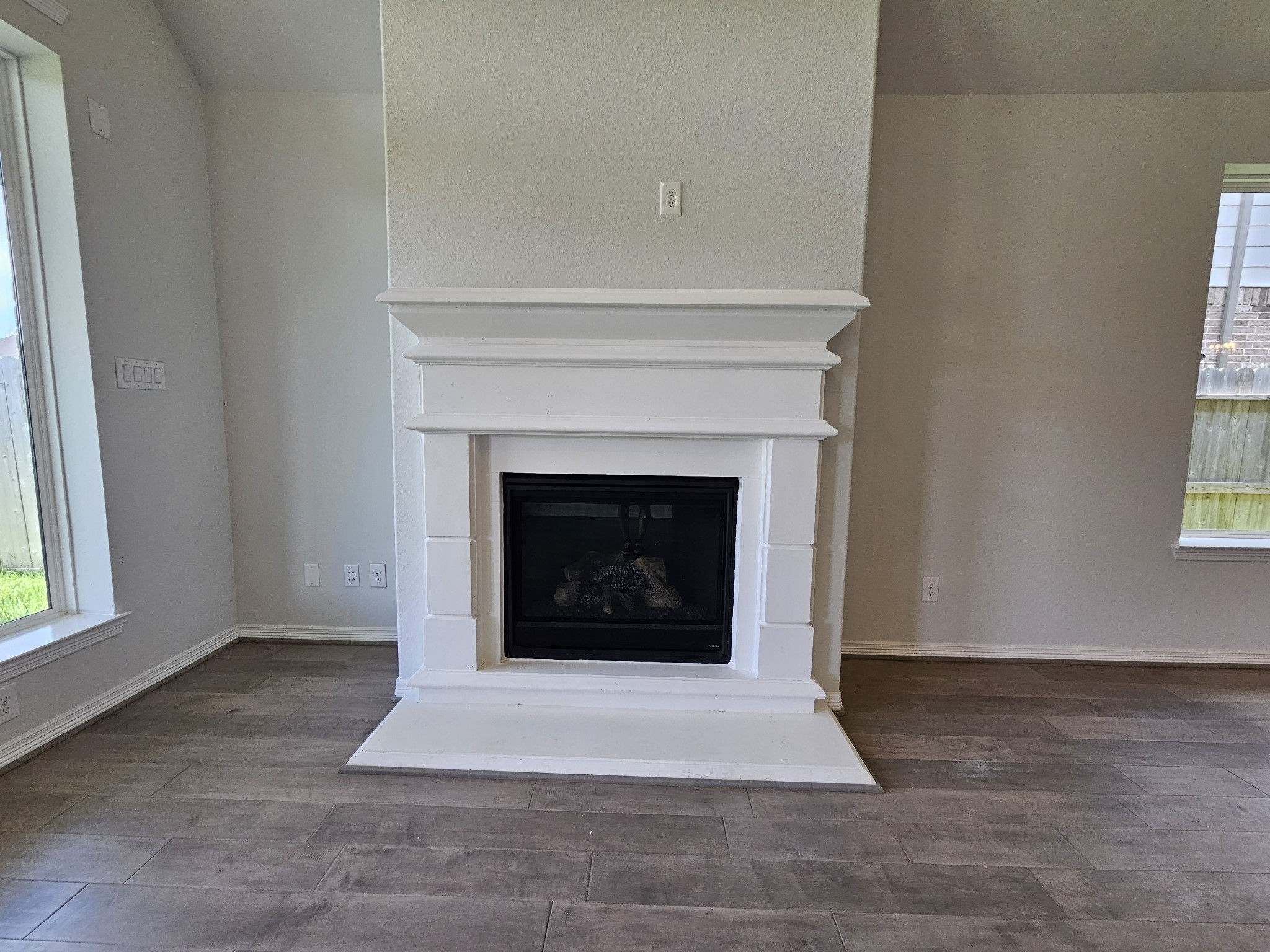 2414 Manor Valley Lane Property Photo 24