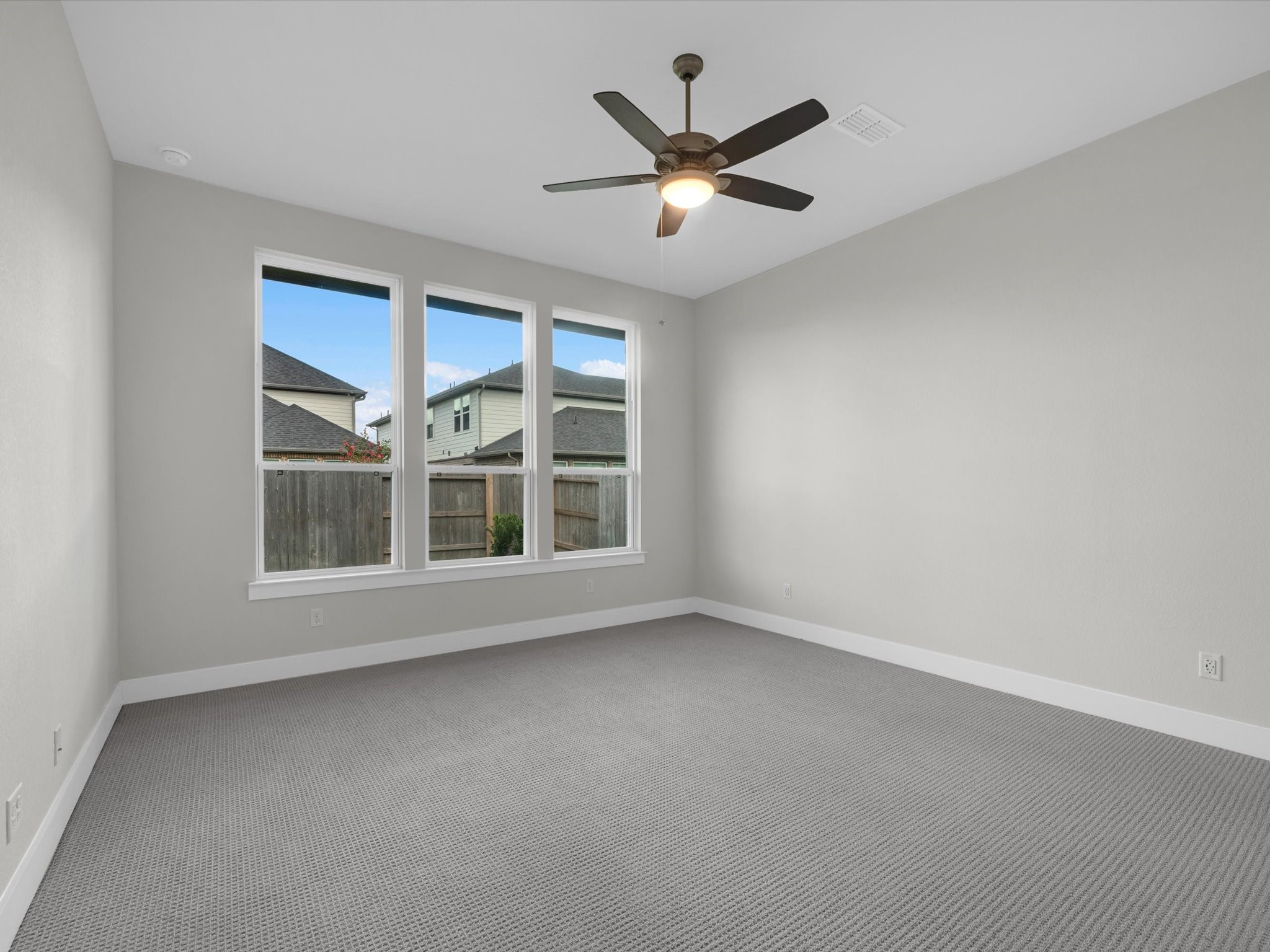 9634 Starry Eyes Lane Property Photo 12