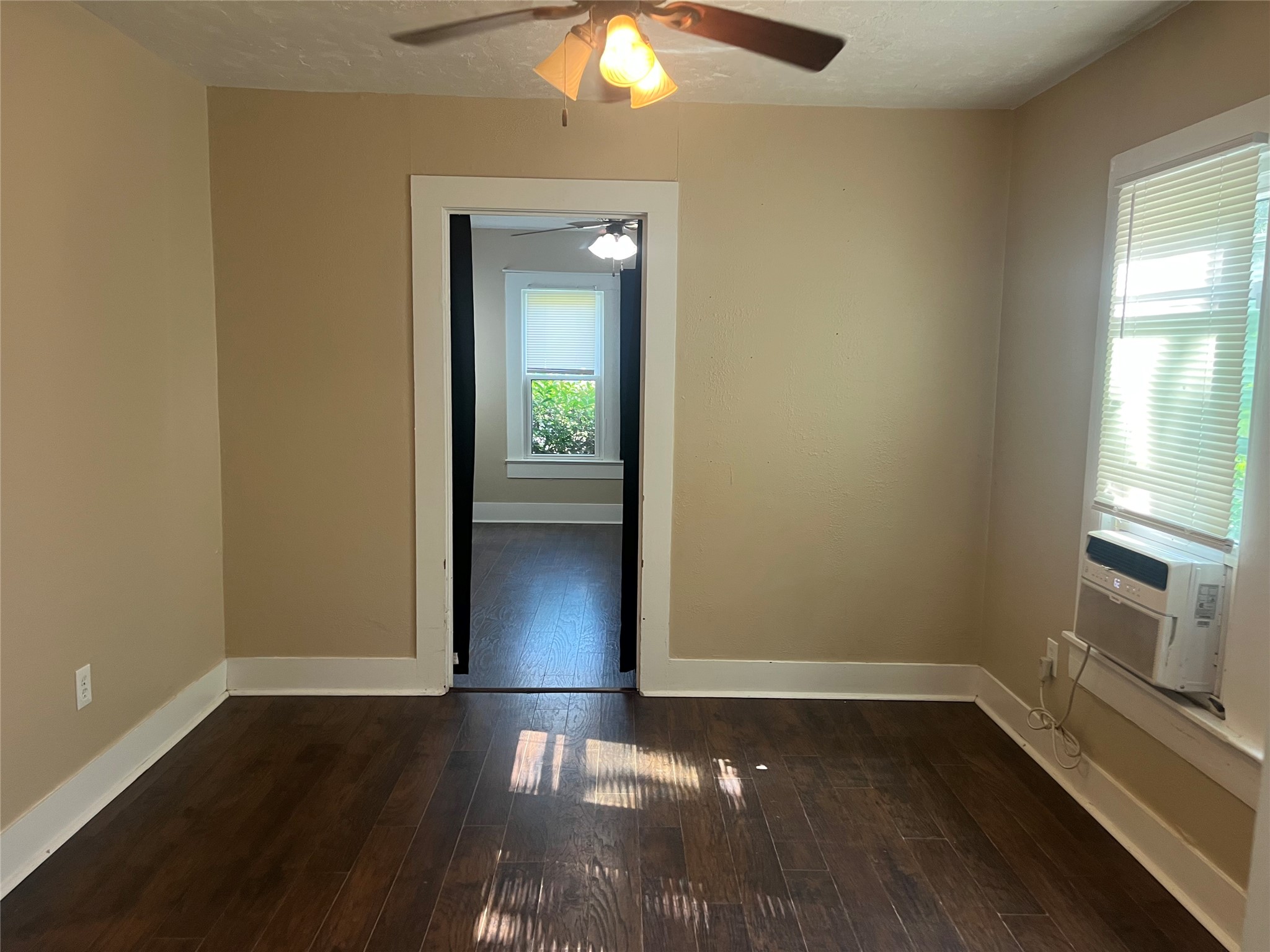 527 2nd Street Property Photo 7