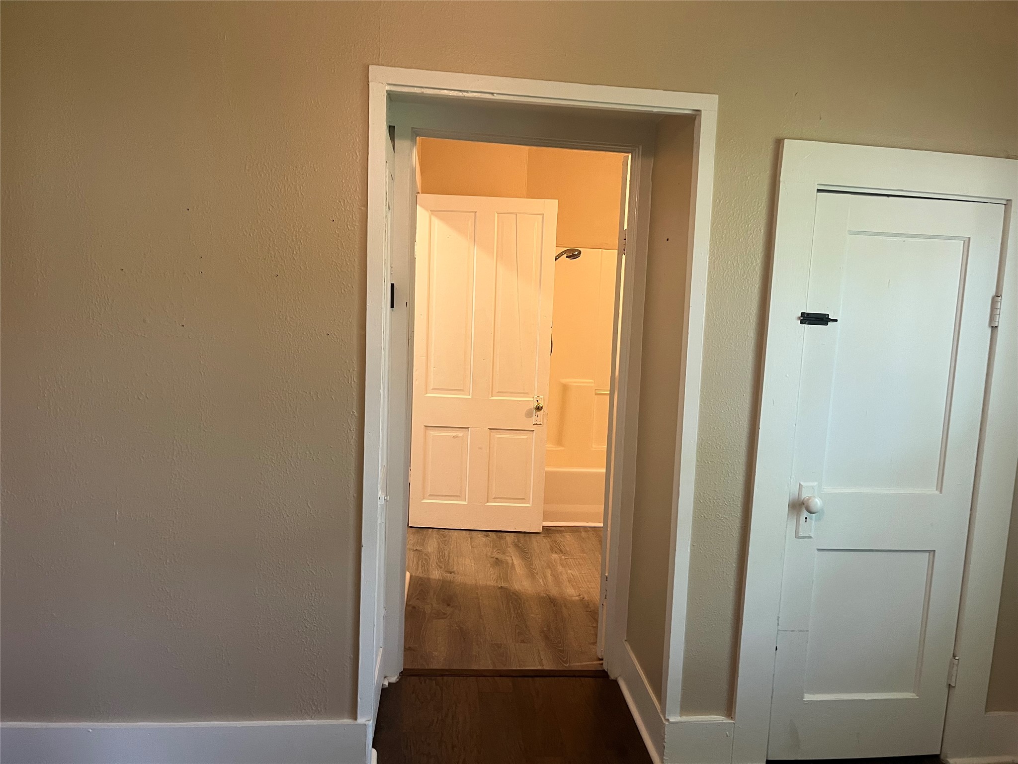 527 2nd Street Property Photo 8