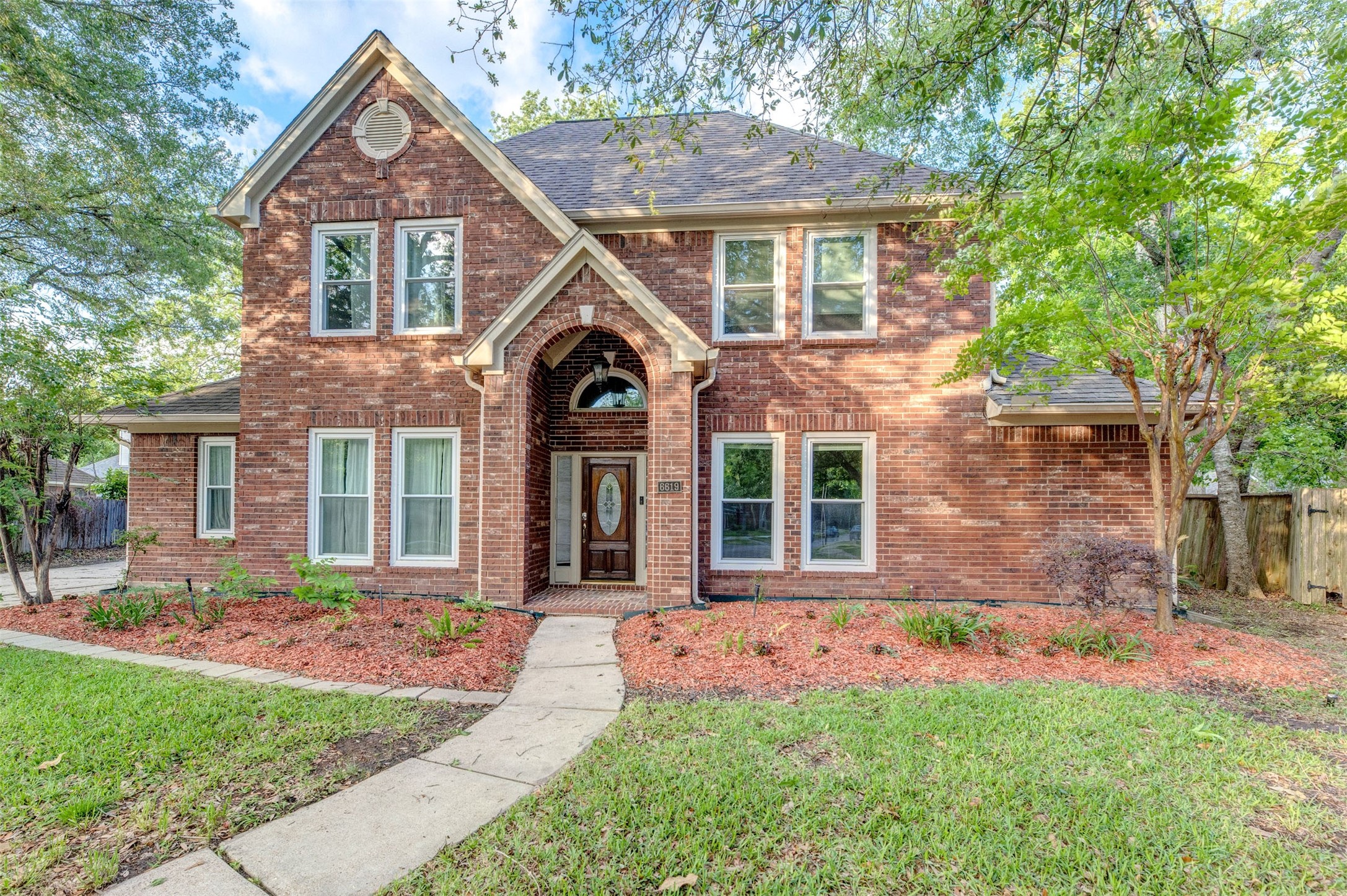 6619 Berrytree Lane Property Photo 1