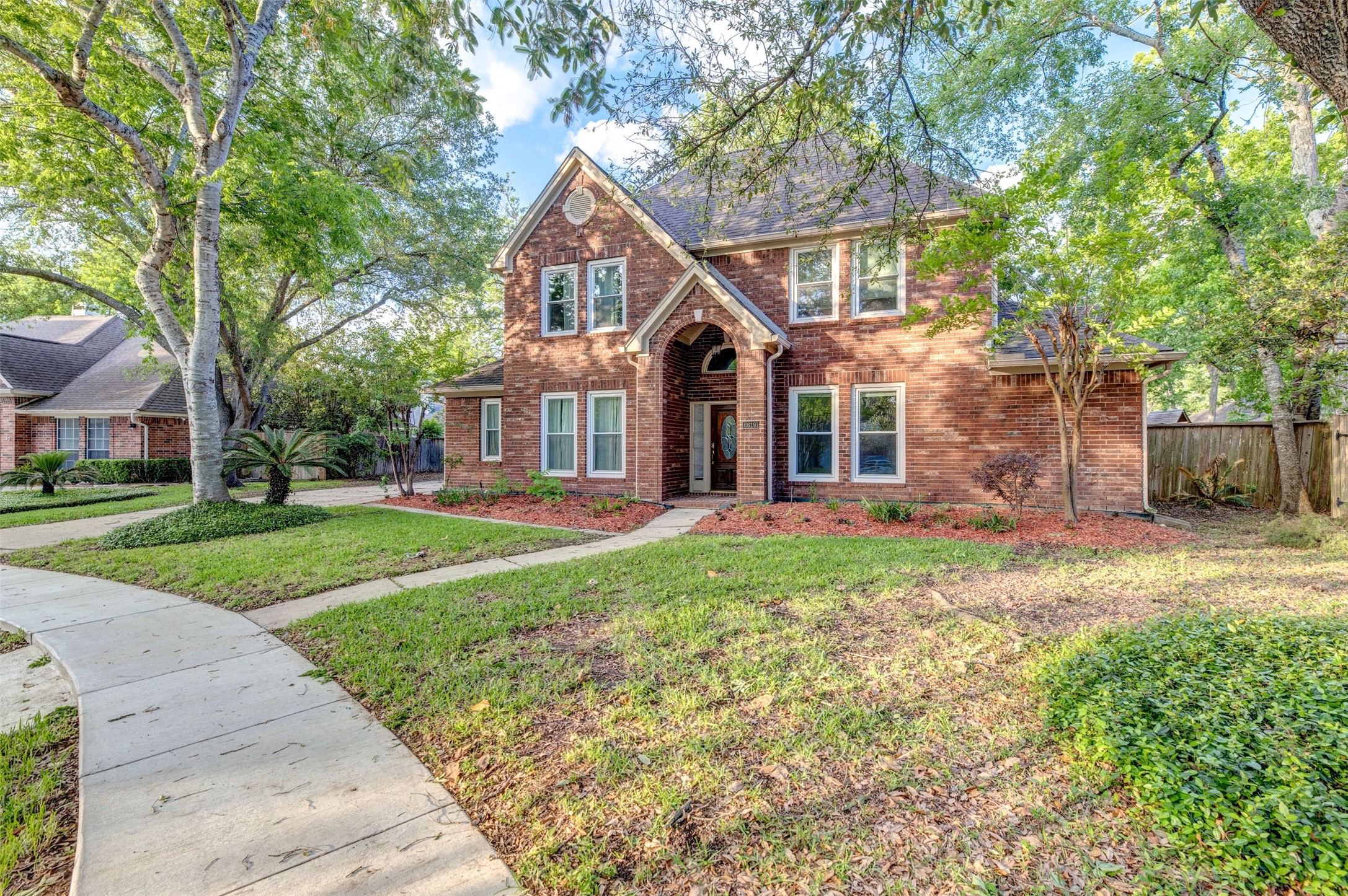 6619 Berrytree Lane Property Photo 3