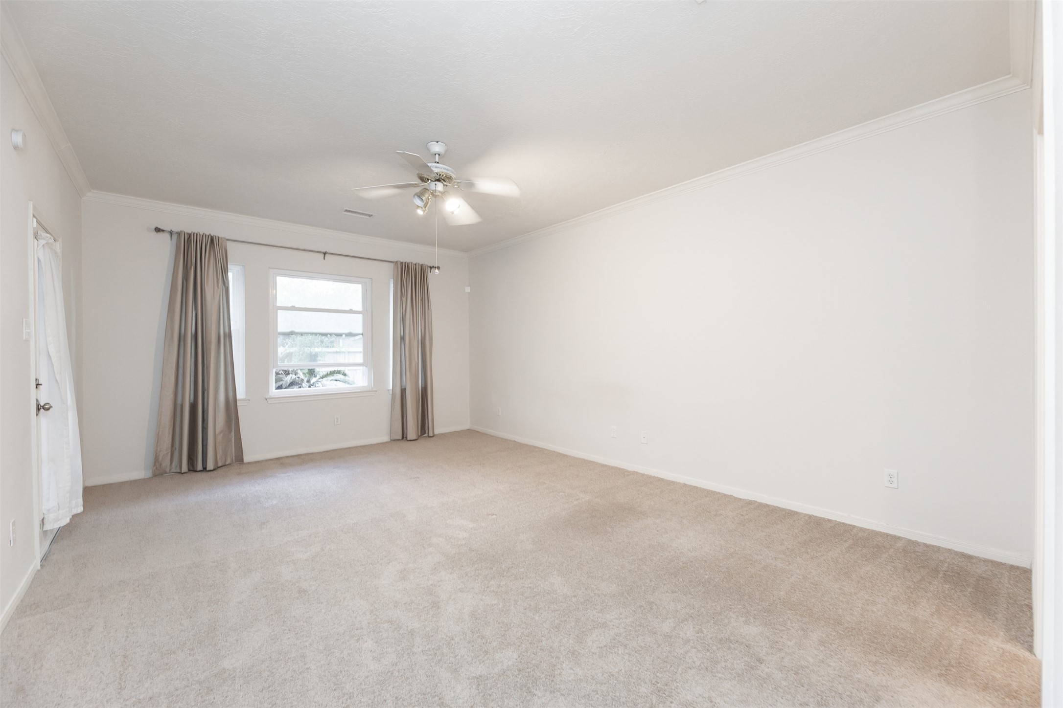 6619 Berrytree Lane Property Photo 12