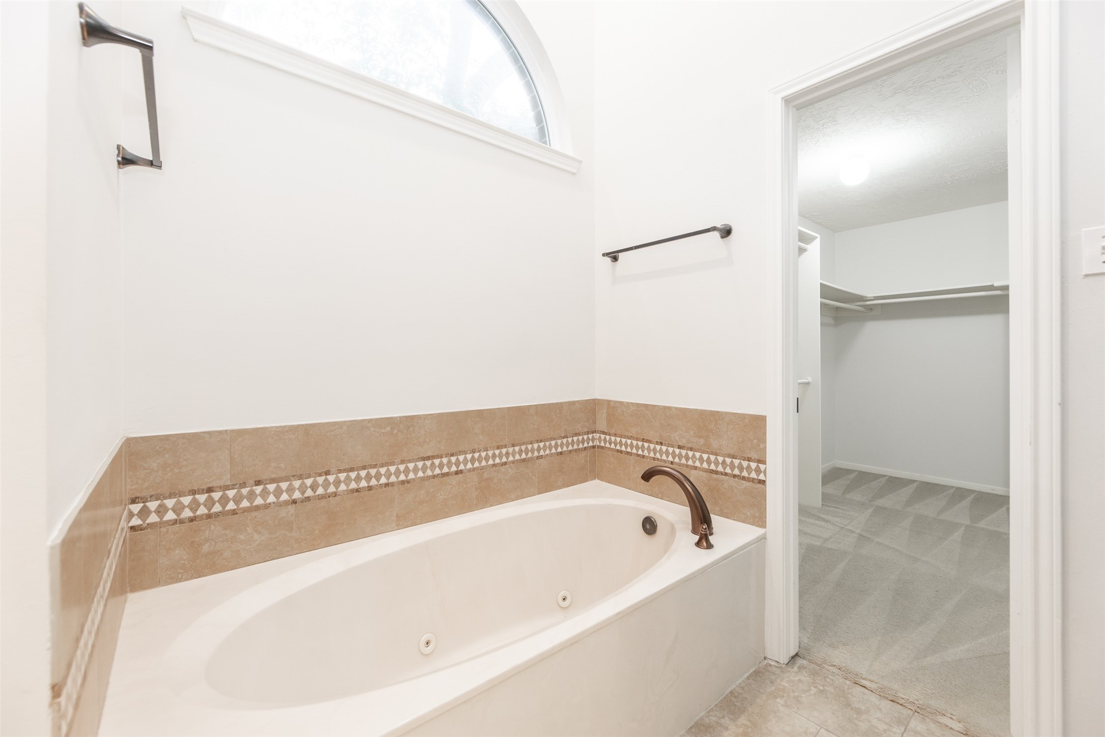 6619 Berrytree Lane Property Photo 16