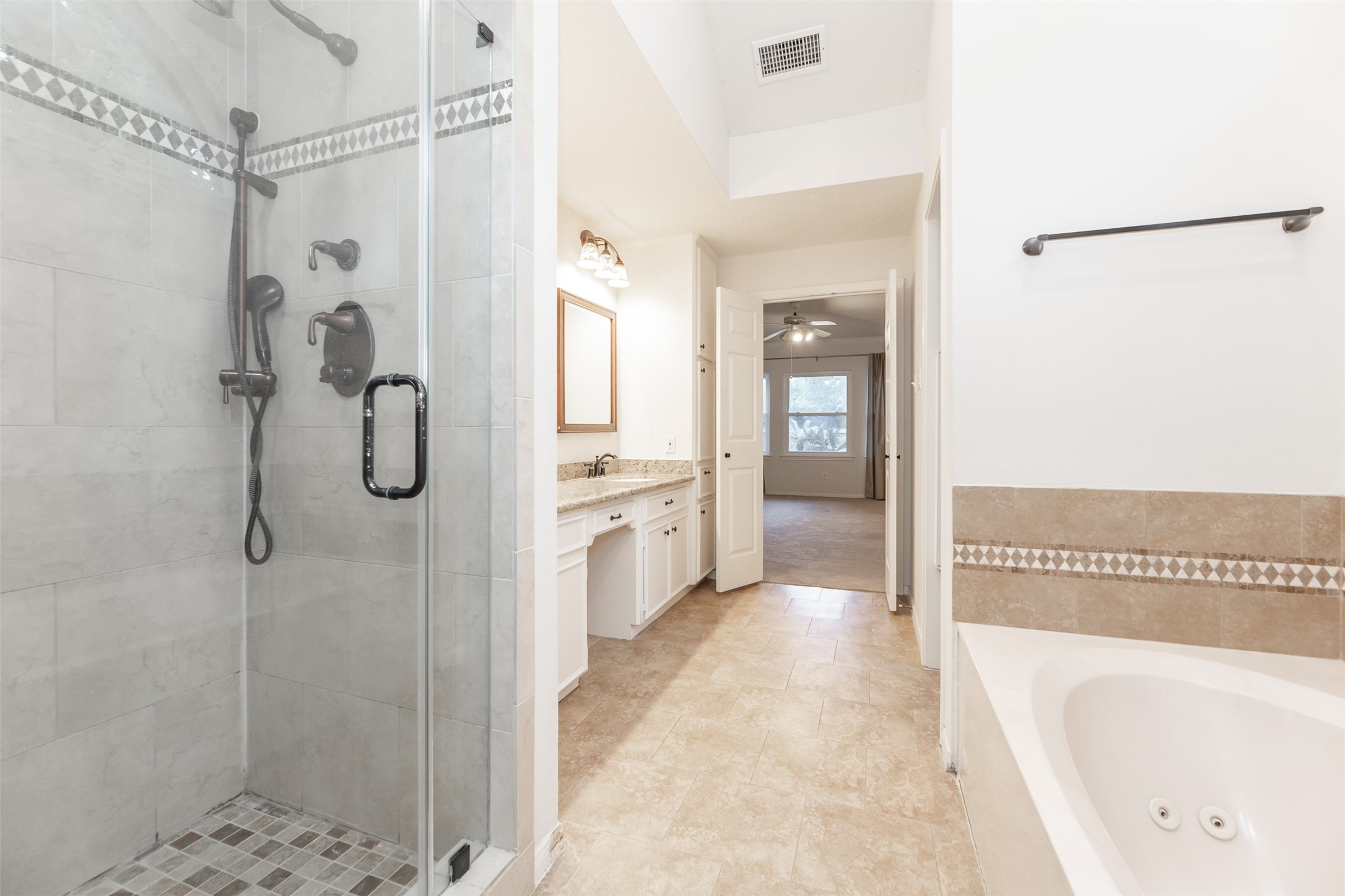 6619 Berrytree Lane Property Photo 18
