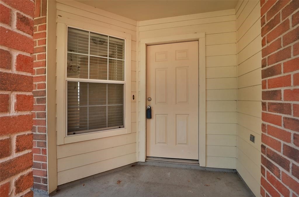13127 Bach Elm Street Property Photo 4