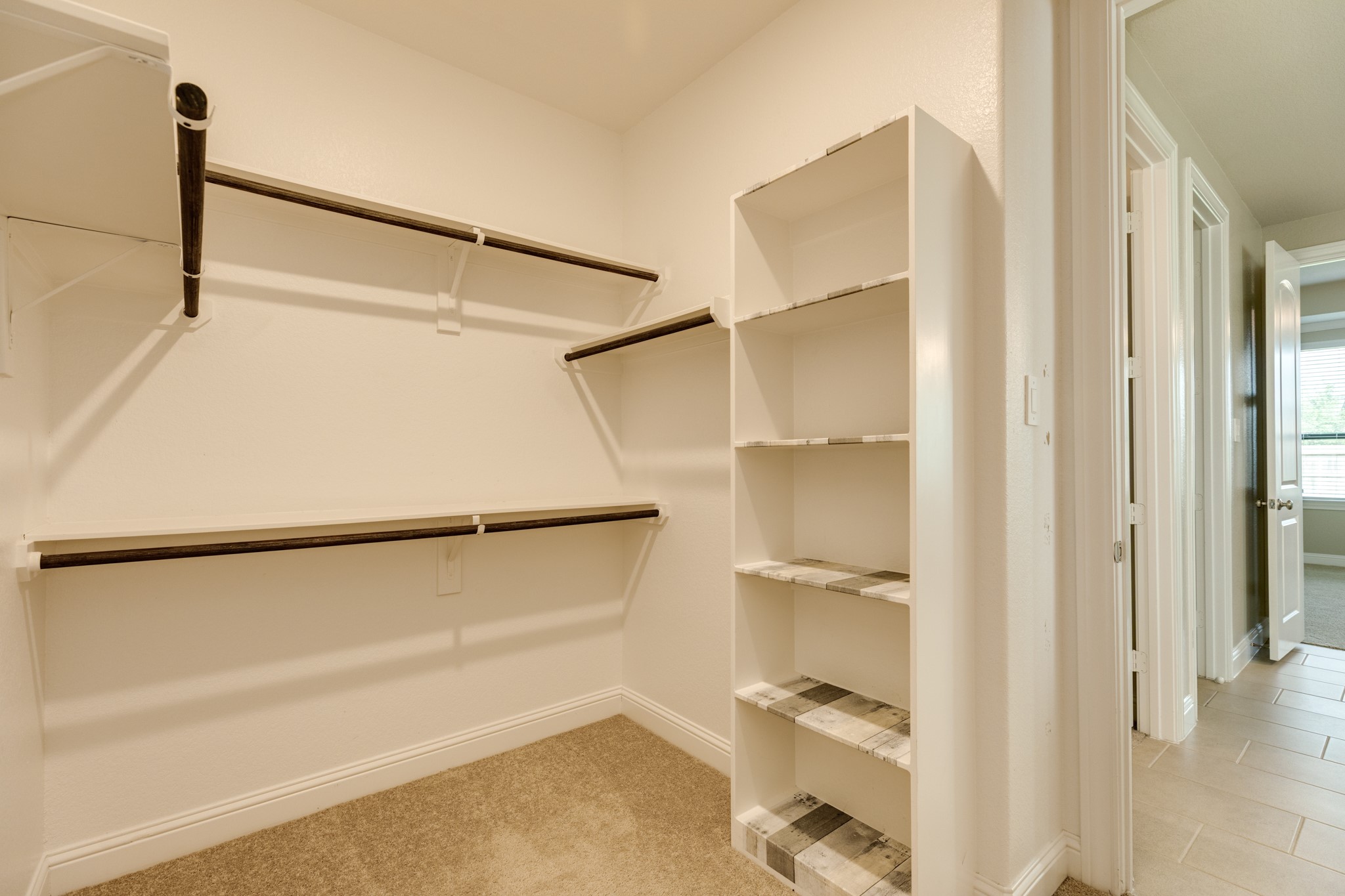 1919 Camille Park Drive Property Photo 28