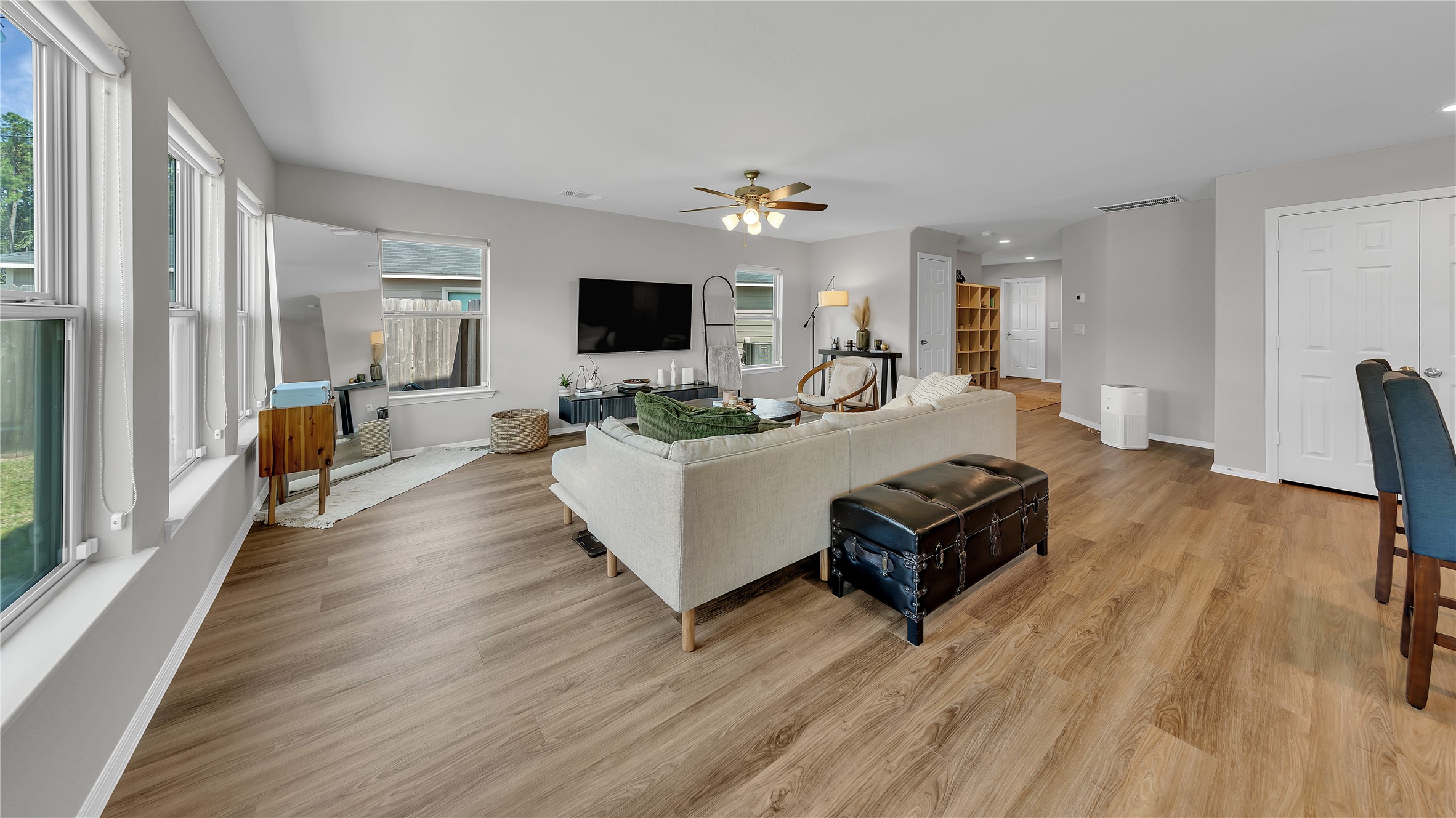 2147 Twisted Cedar Court Property Photo 13