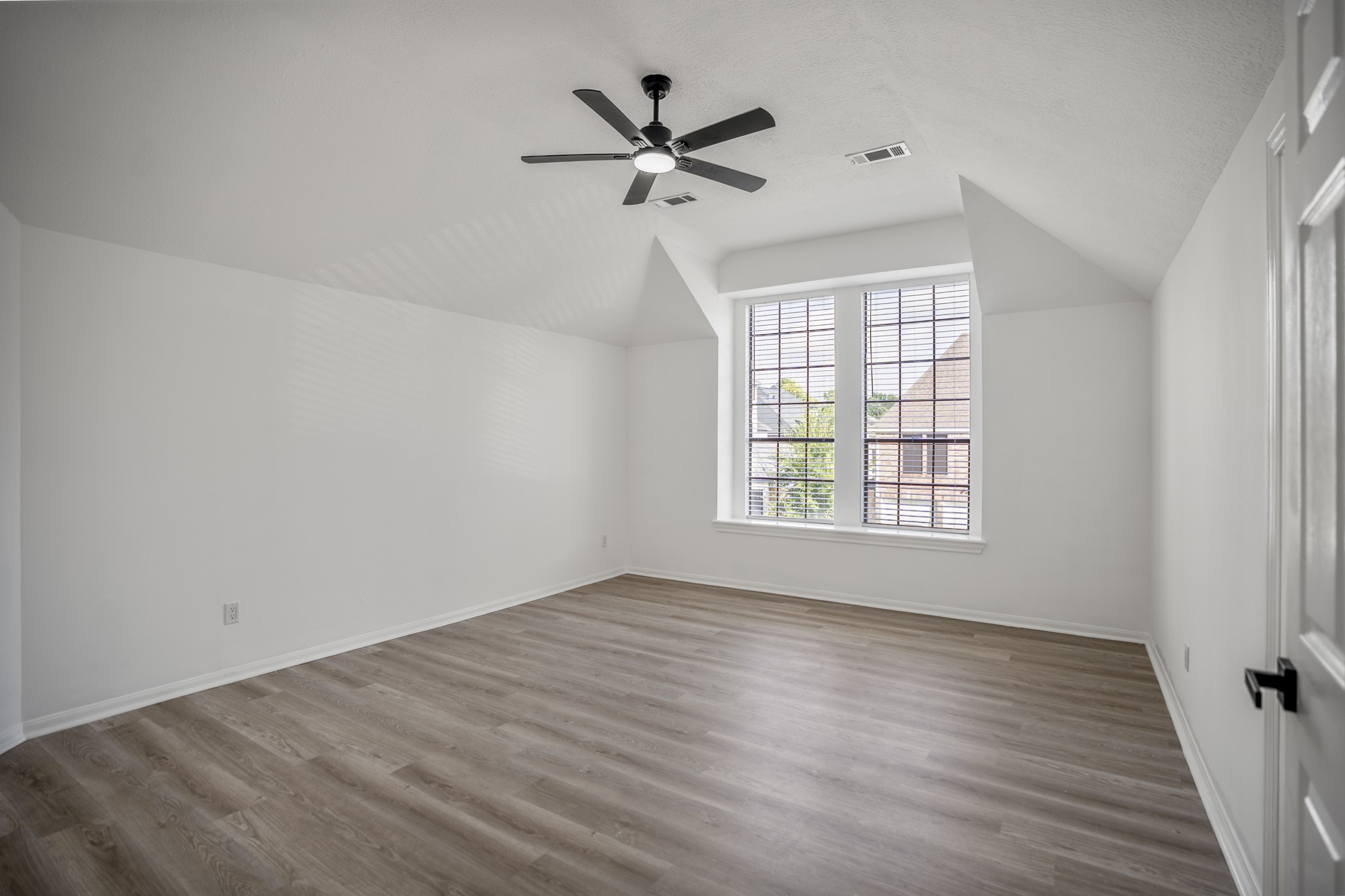 17211 De Chirico Circle Property Photo 37