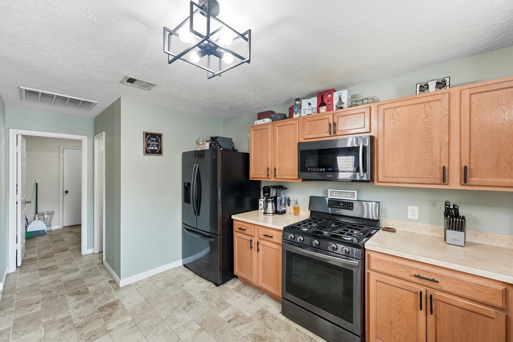 7334 Liberty Tree Lane Property Photo 11