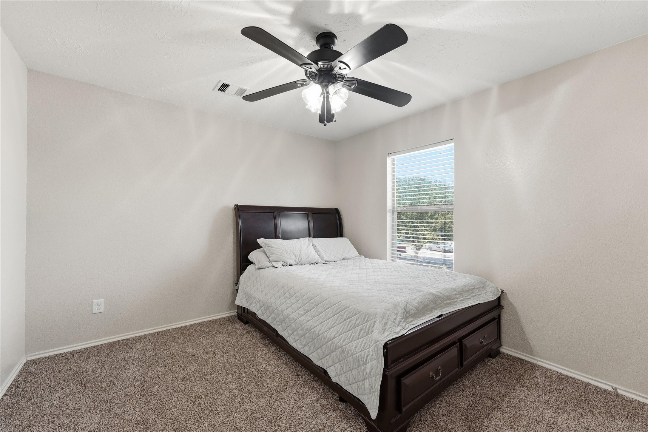 7334 Liberty Tree Lane Property Photo 15