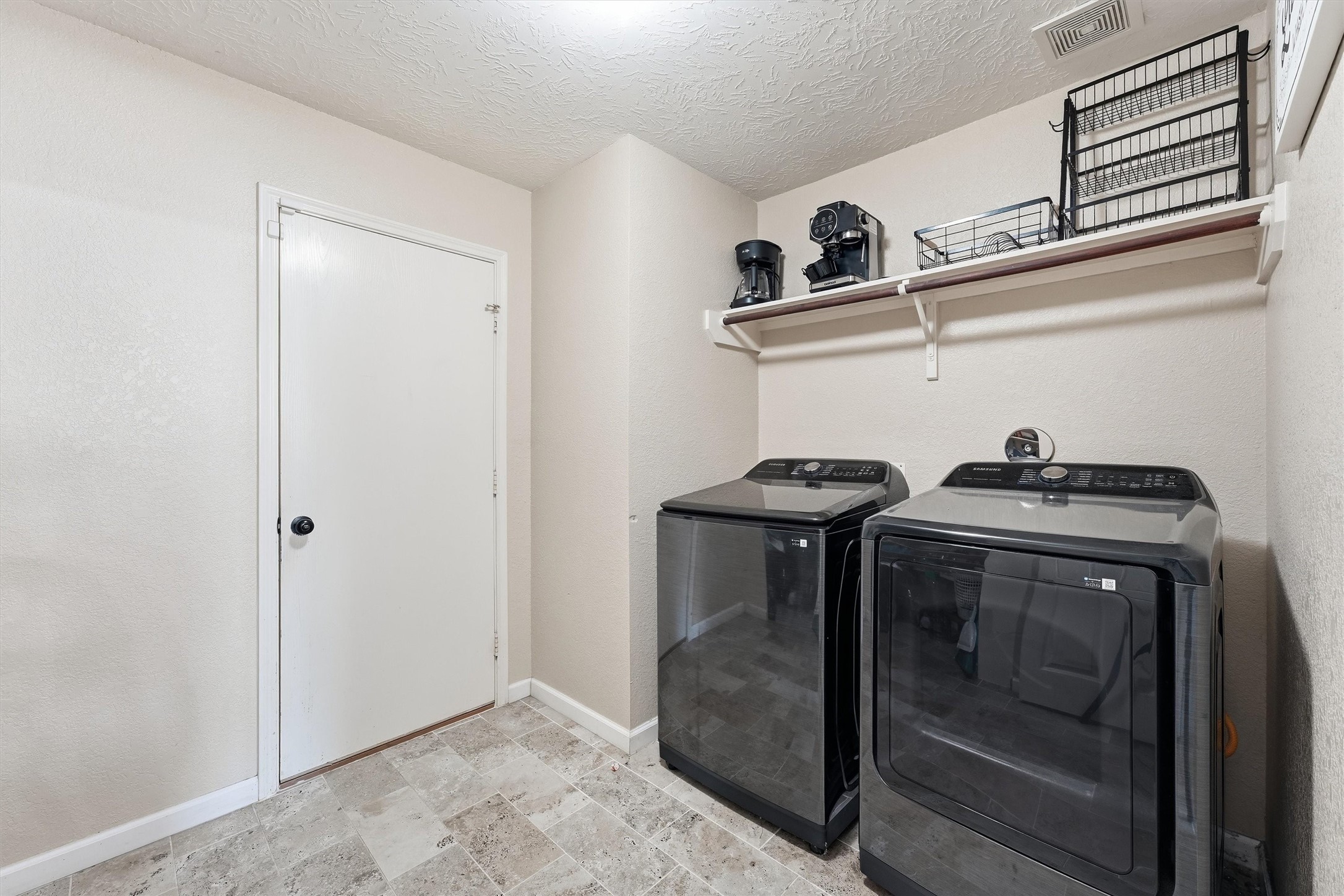 7334 Liberty Tree Lane Property Photo 22