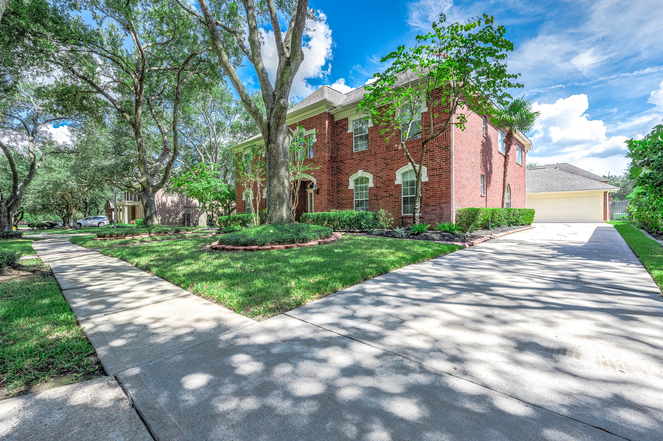 13 Turtle Creek Manor Property Photo 3
