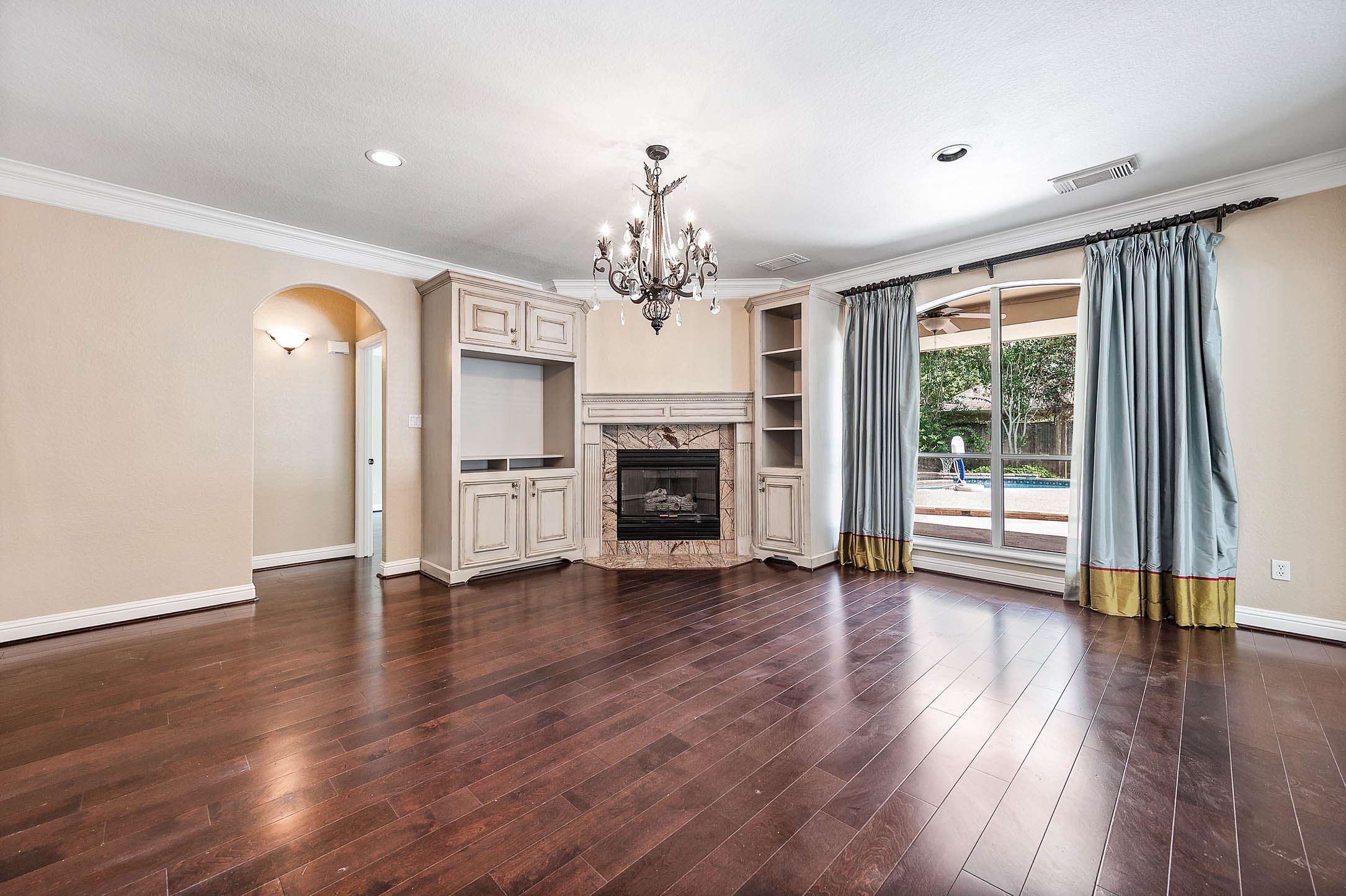13 Turtle Creek Manor Property Photo 11