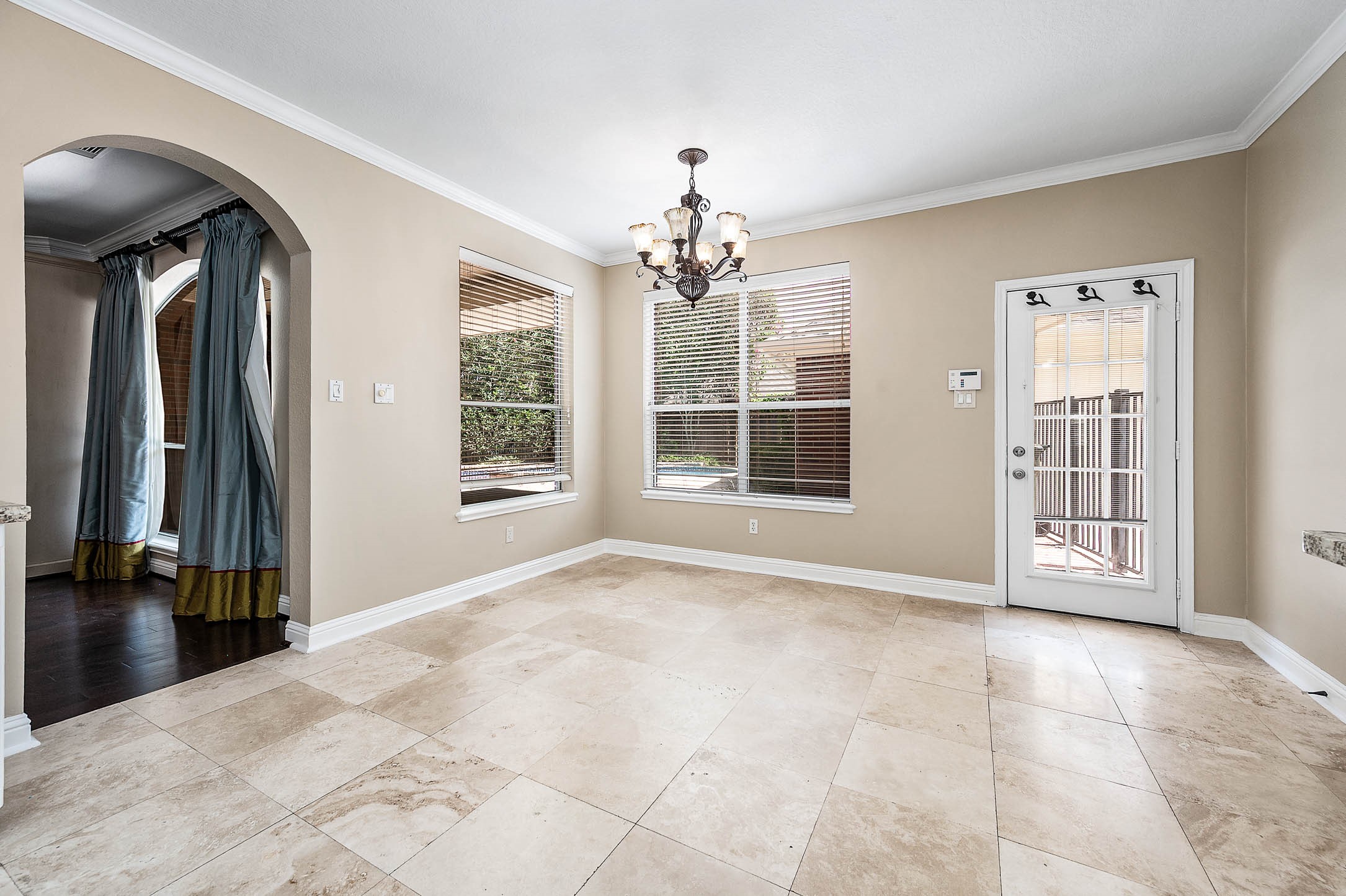 13 Turtle Creek Manor Property Photo 16