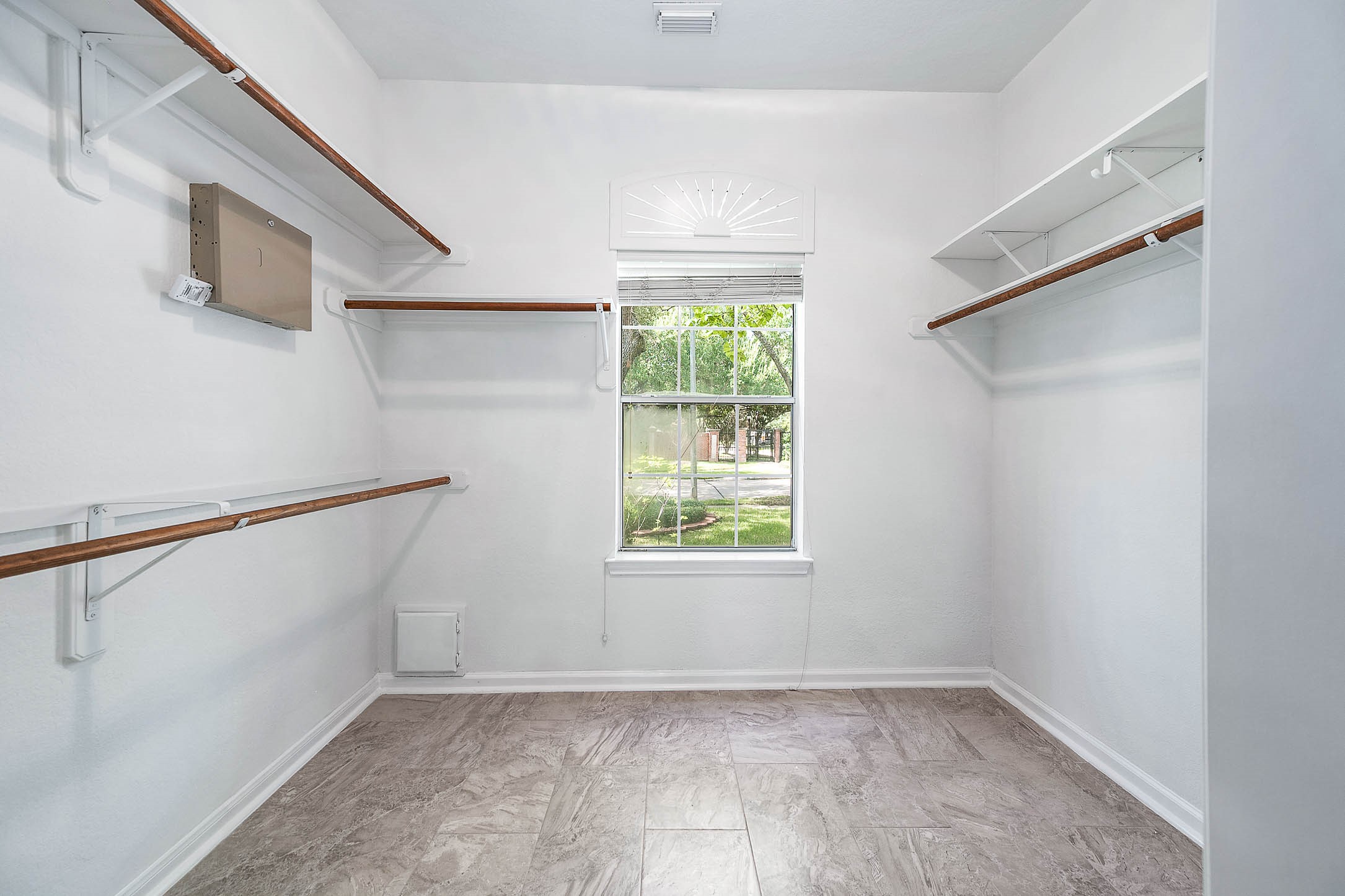 13 Turtle Creek Manor Property Photo 23